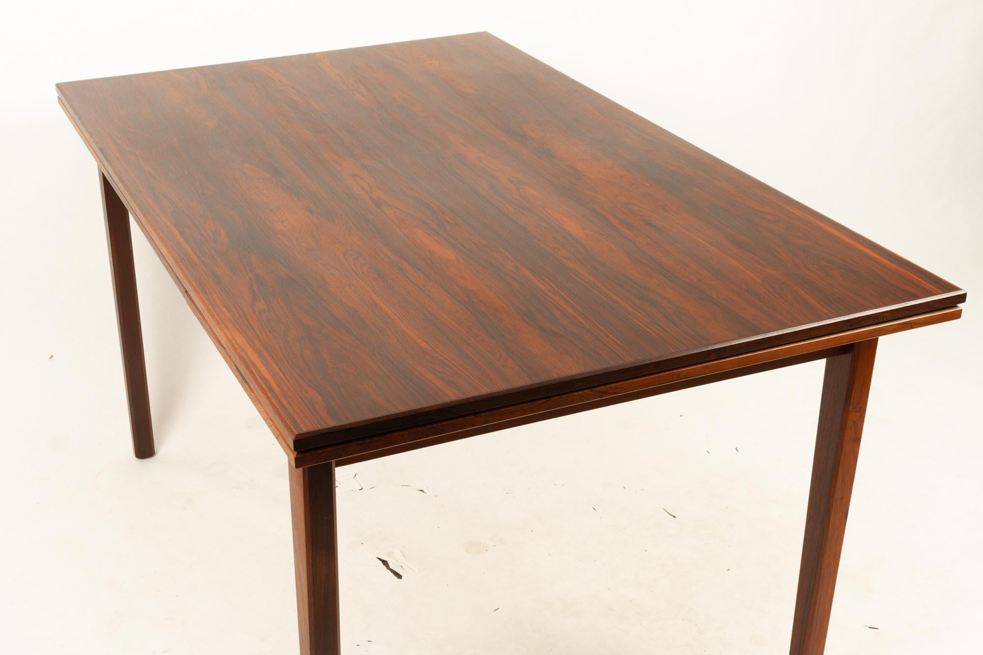 Danish Rosewood Extendable Dining Table, 1960s 7