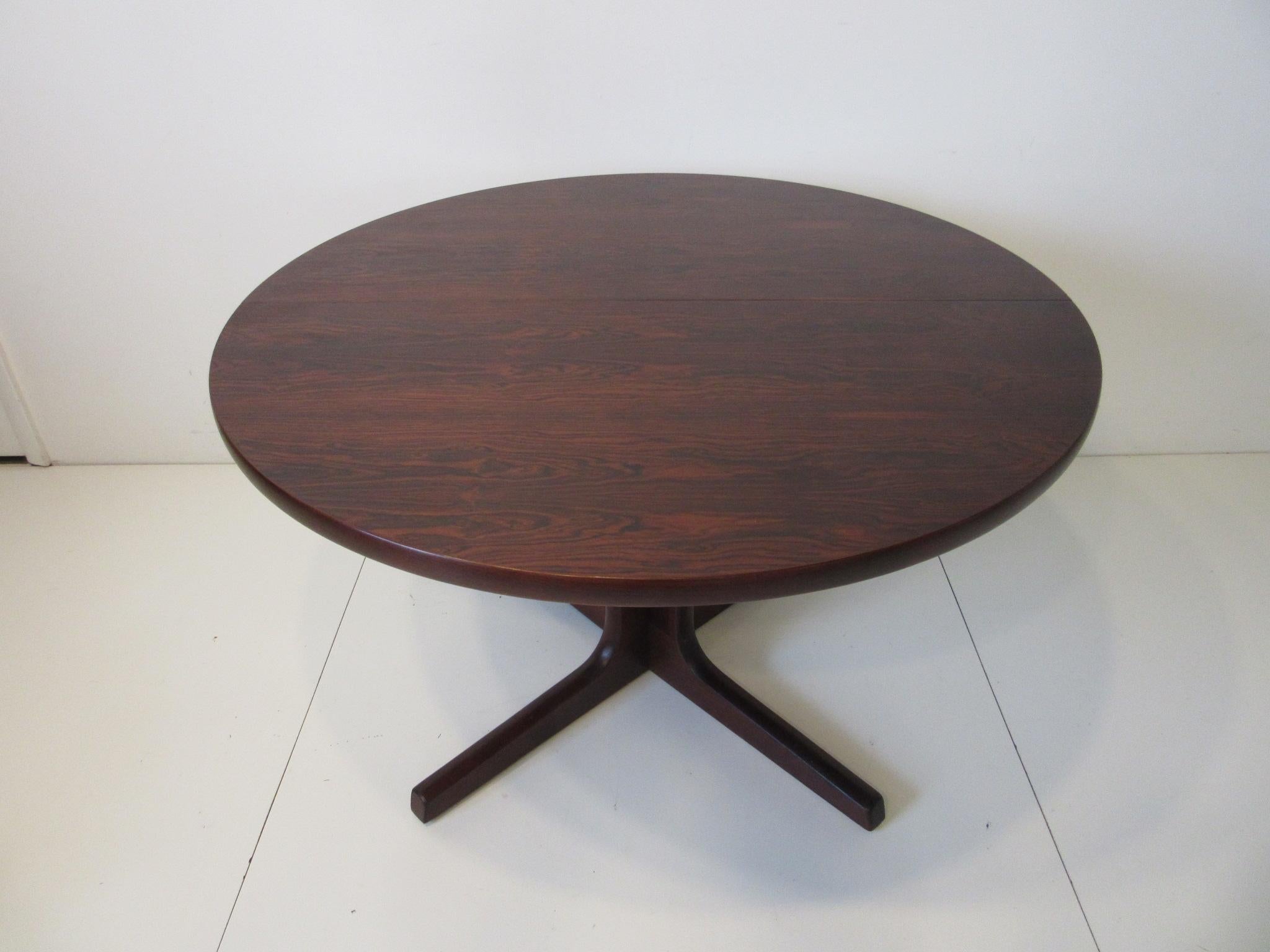 Danish Rosewood Extendable Dining Table by A & M in the Style of Erik Buch 6
