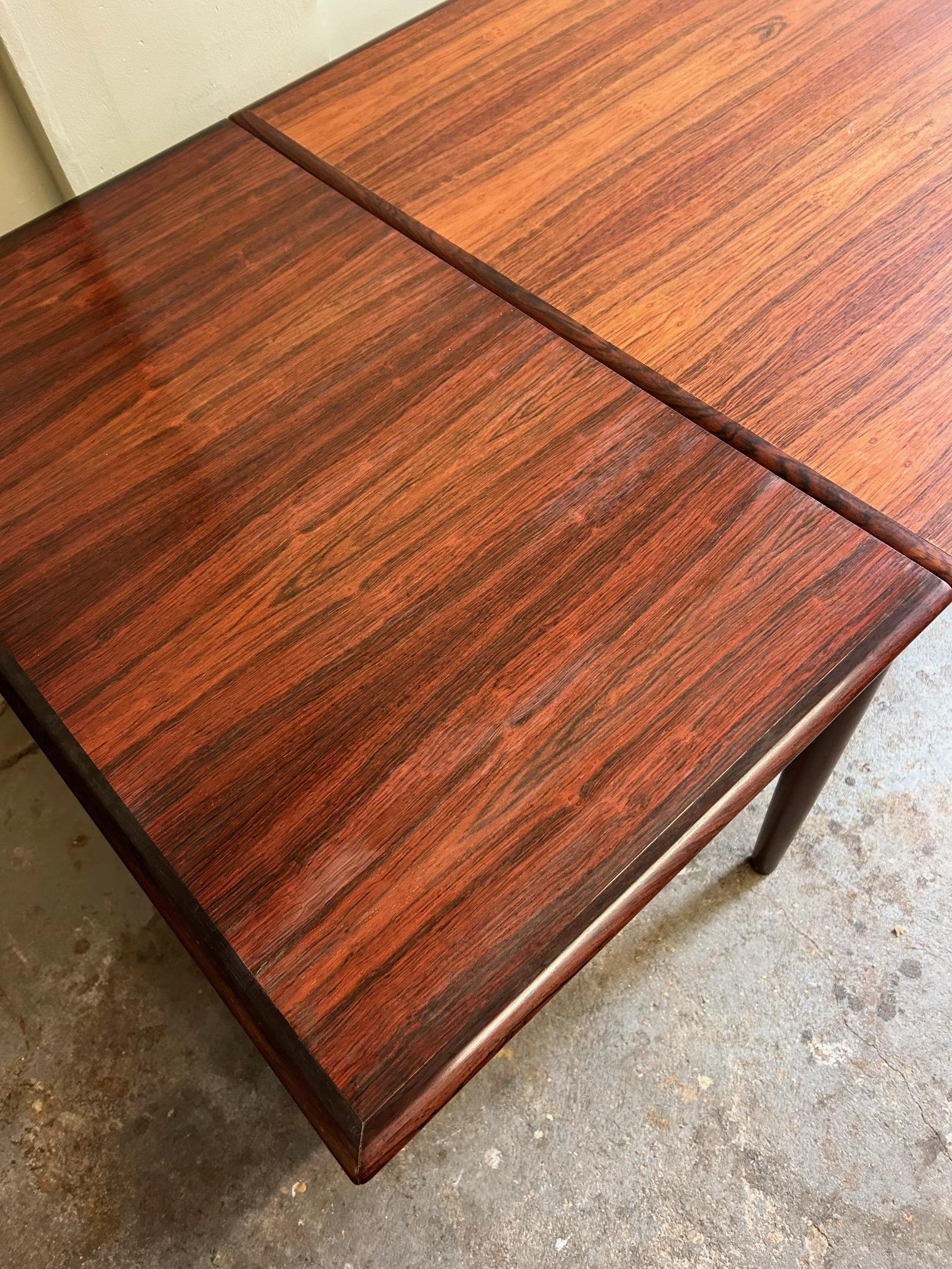 20th Century Danish Rosewood Extending Dining Table Mid Century 1960s For Sale