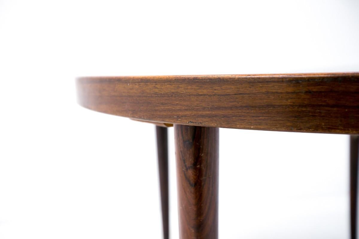 Design table by Kai Kristainsen, Denmark, circa 1960.

Currently under renovation.

Wood: Rosewood.