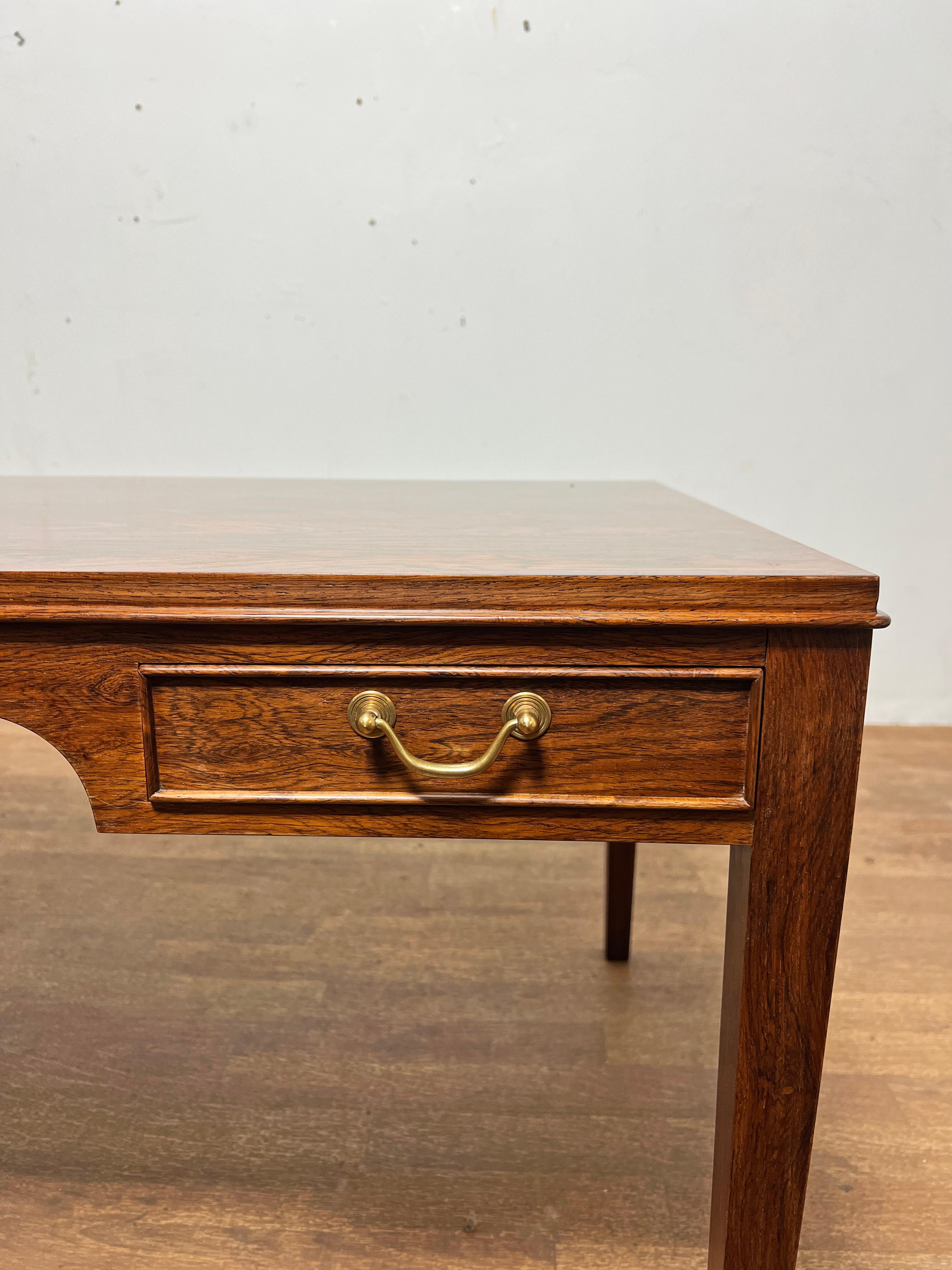 Table basse danoise Frits Henningsen des années 1960 Bon état - En vente à Peabody, MA