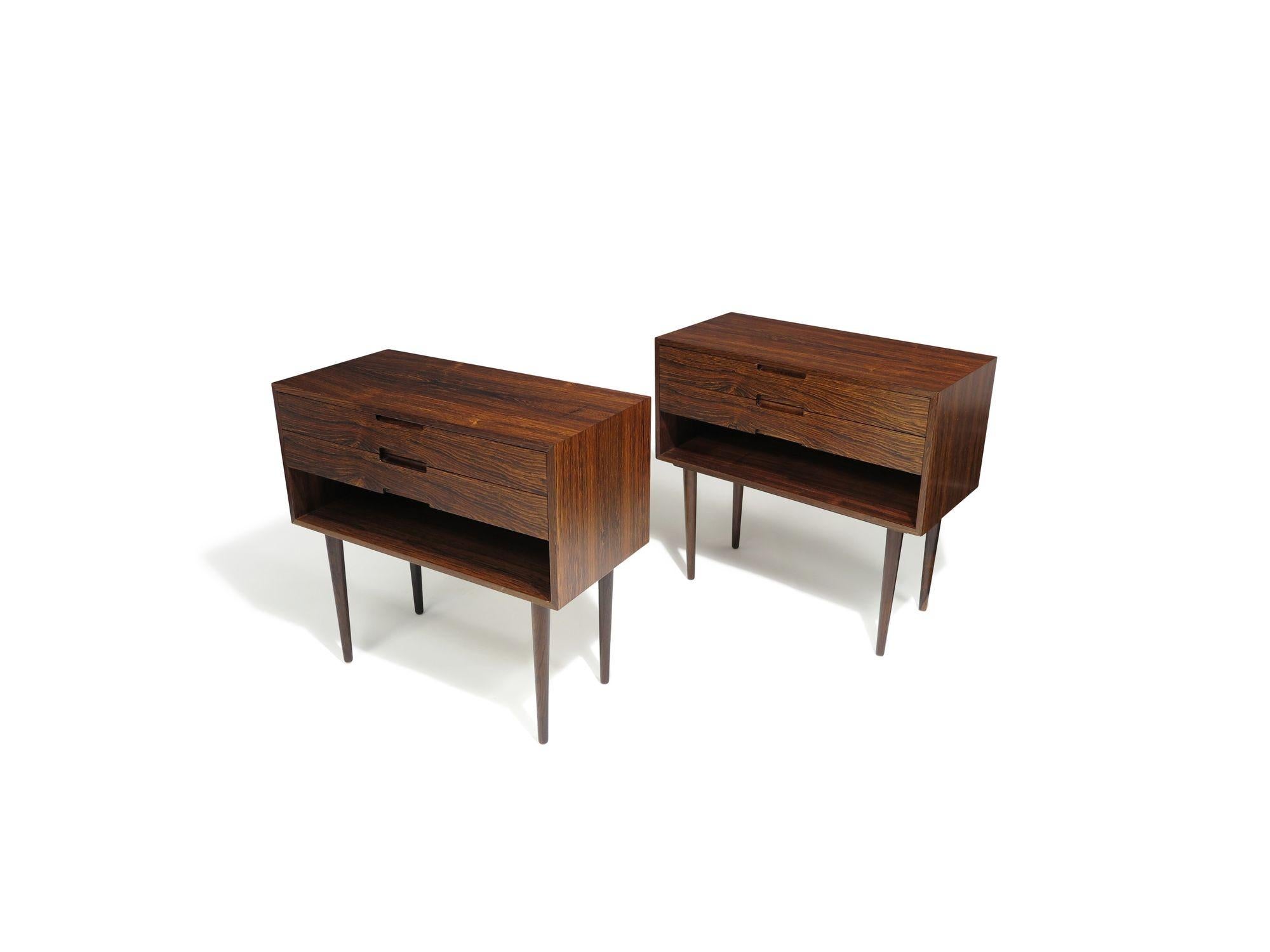 Danish Rosewood Nightstand Bedside Tables with Drawers For Sale 4