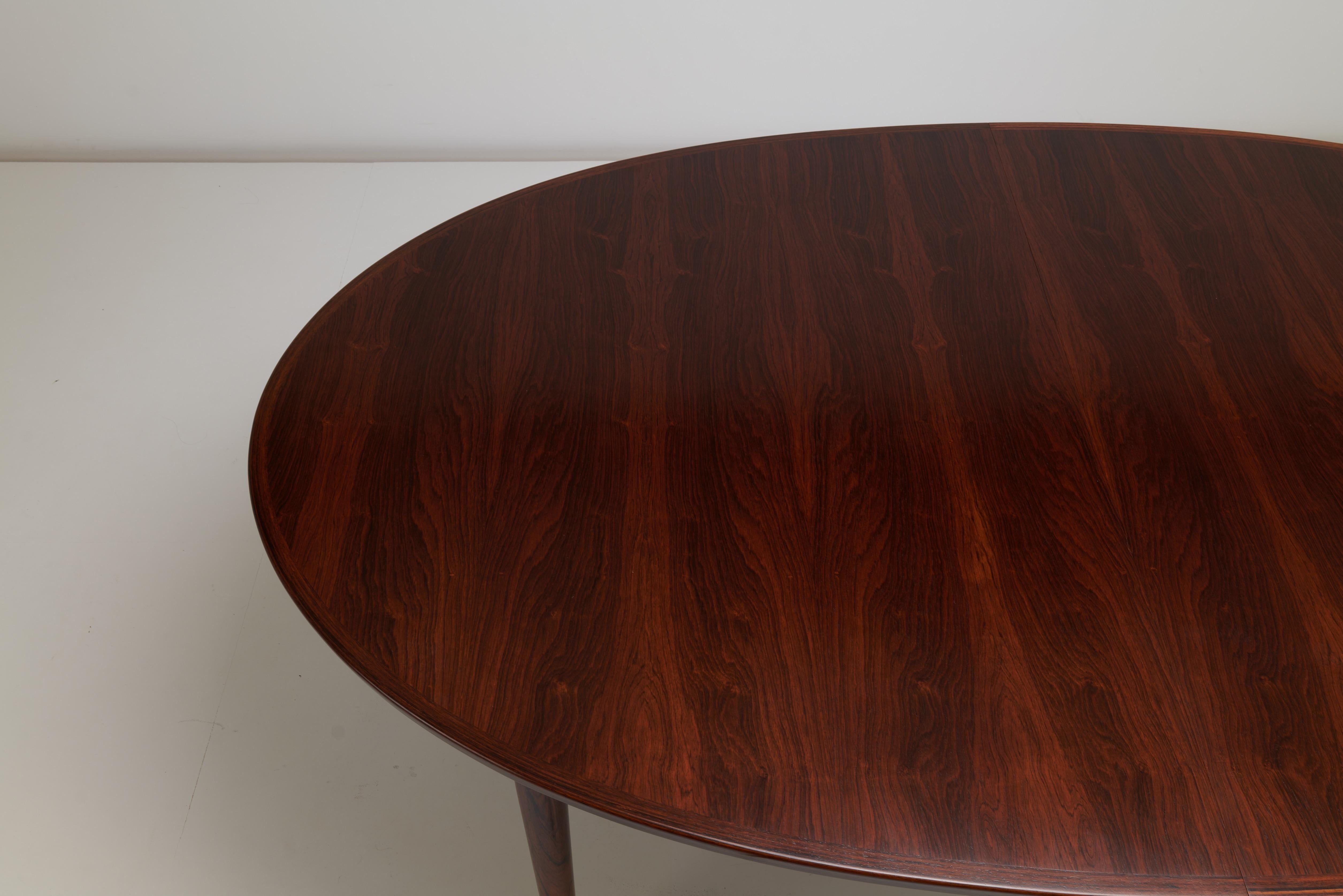Table de salle à manger ovale danoise modèle 212 d'Arne Vodder pour Sibast 1961 Bon état à Uxbridge, GB