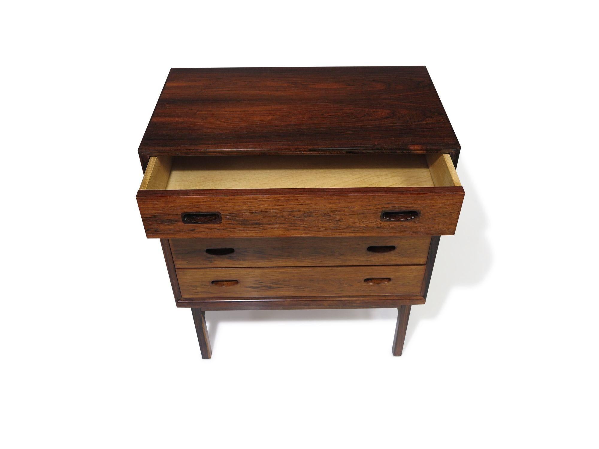 20th Century Danish Rosewood Petite Chest of Drawers For Sale