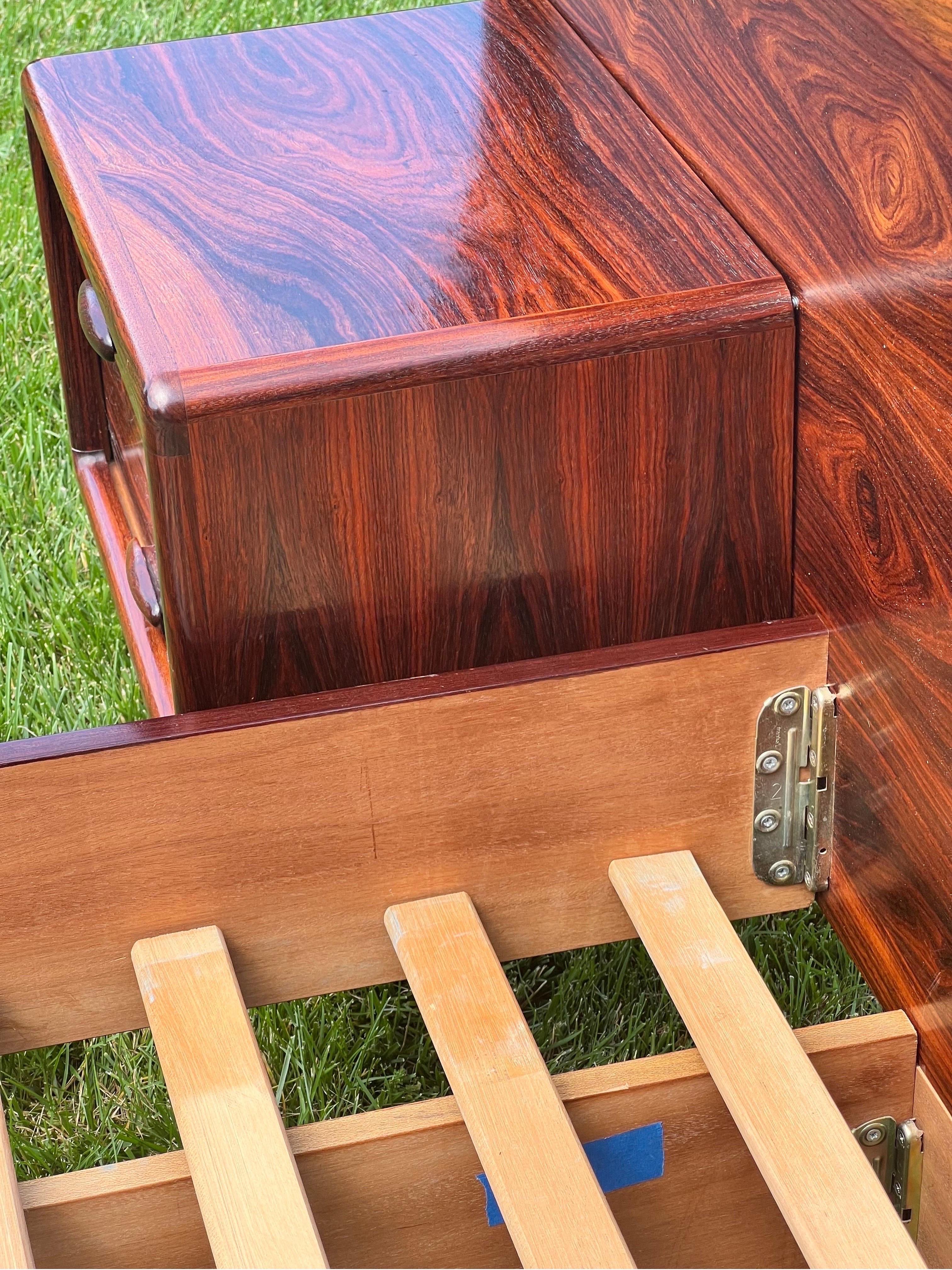 Danish Rosewood Queen Bed with Floating Nightstands and Reading Lights In Good Condition In Doylestown, PA
