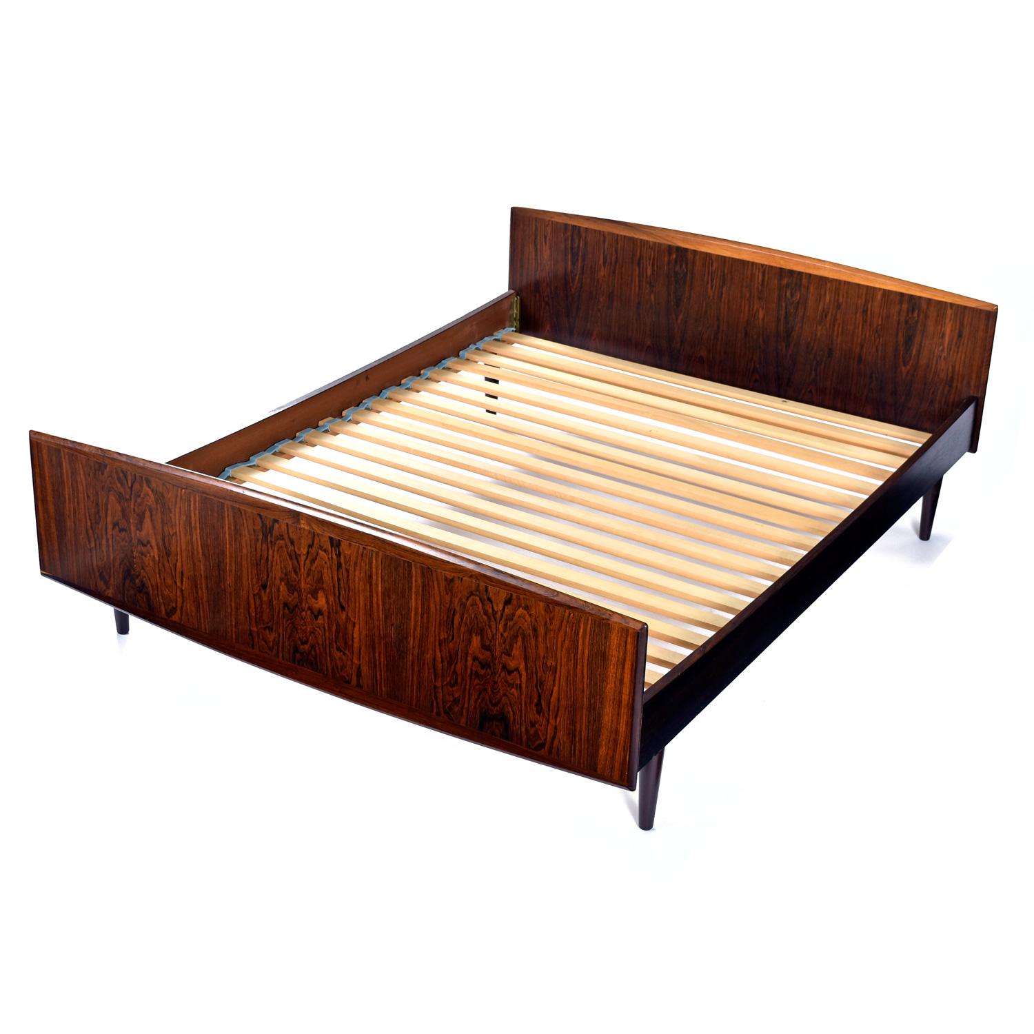Scandinavian Modern Vintage Danish Rosewood Queen Platform Bed by for Sannemanns For Sale