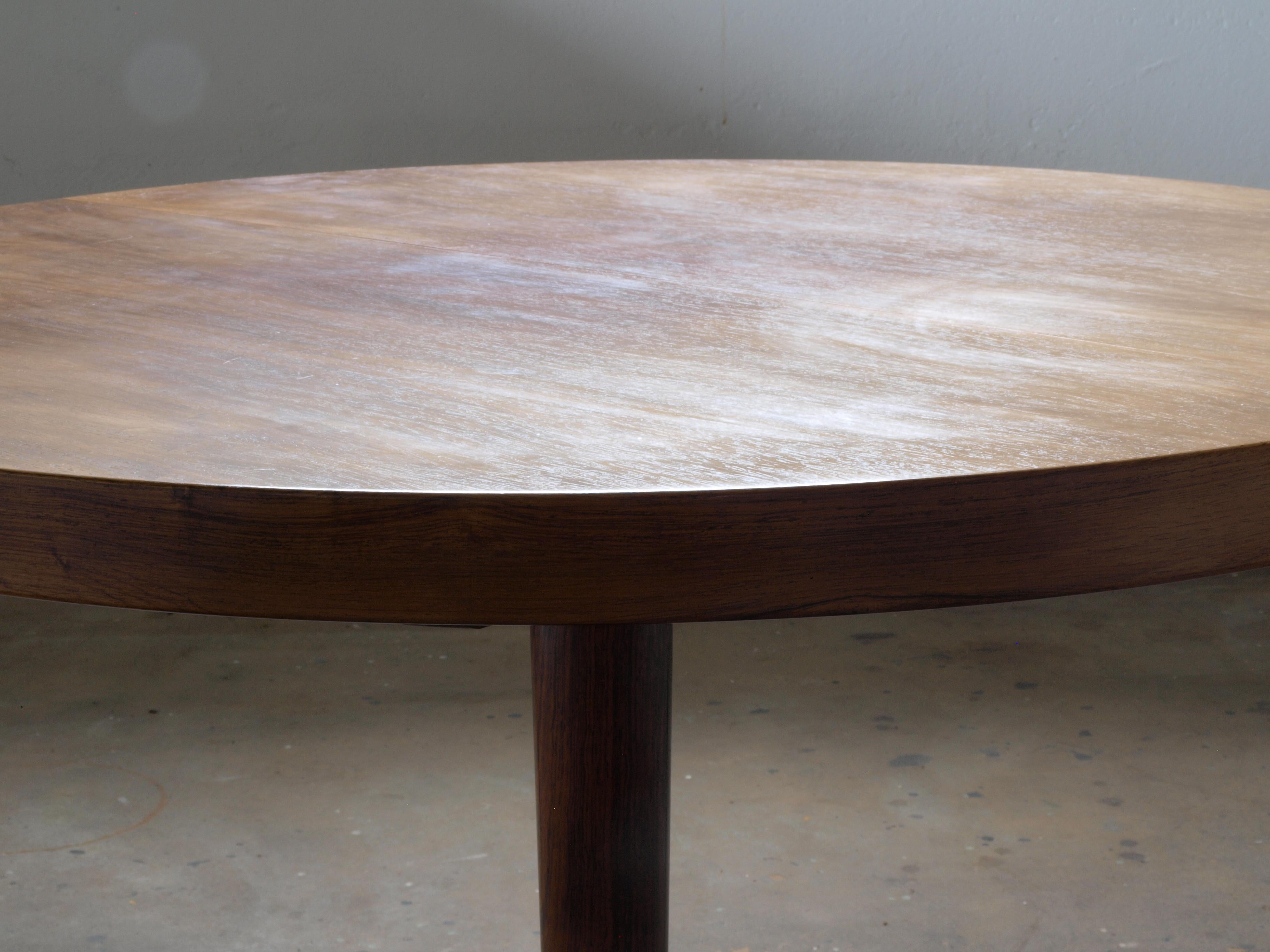 Danish Rosewood Round Extension Table in the style Kai Kristiansen, 1960s For Sale 4