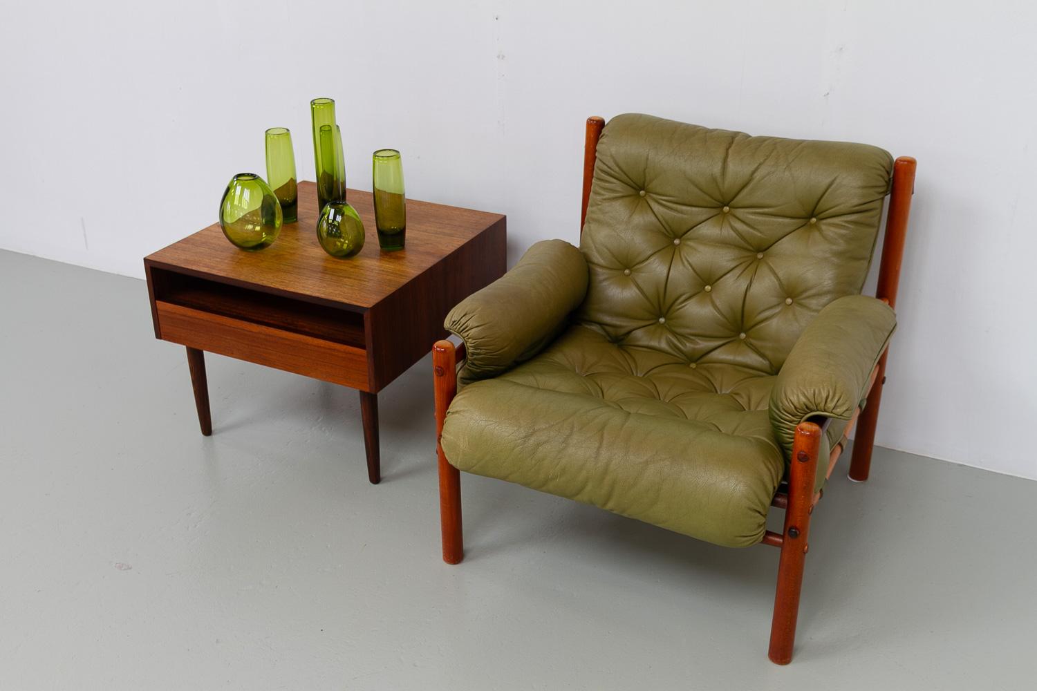 Danish Rosewood Side or End Table with Drawer, 1960s. For Sale 11