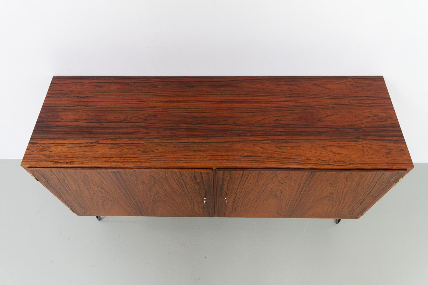 Danish Rosewood Sideboard by Carlo Jensen for Hundevad & Co, 1960s. For Sale 14