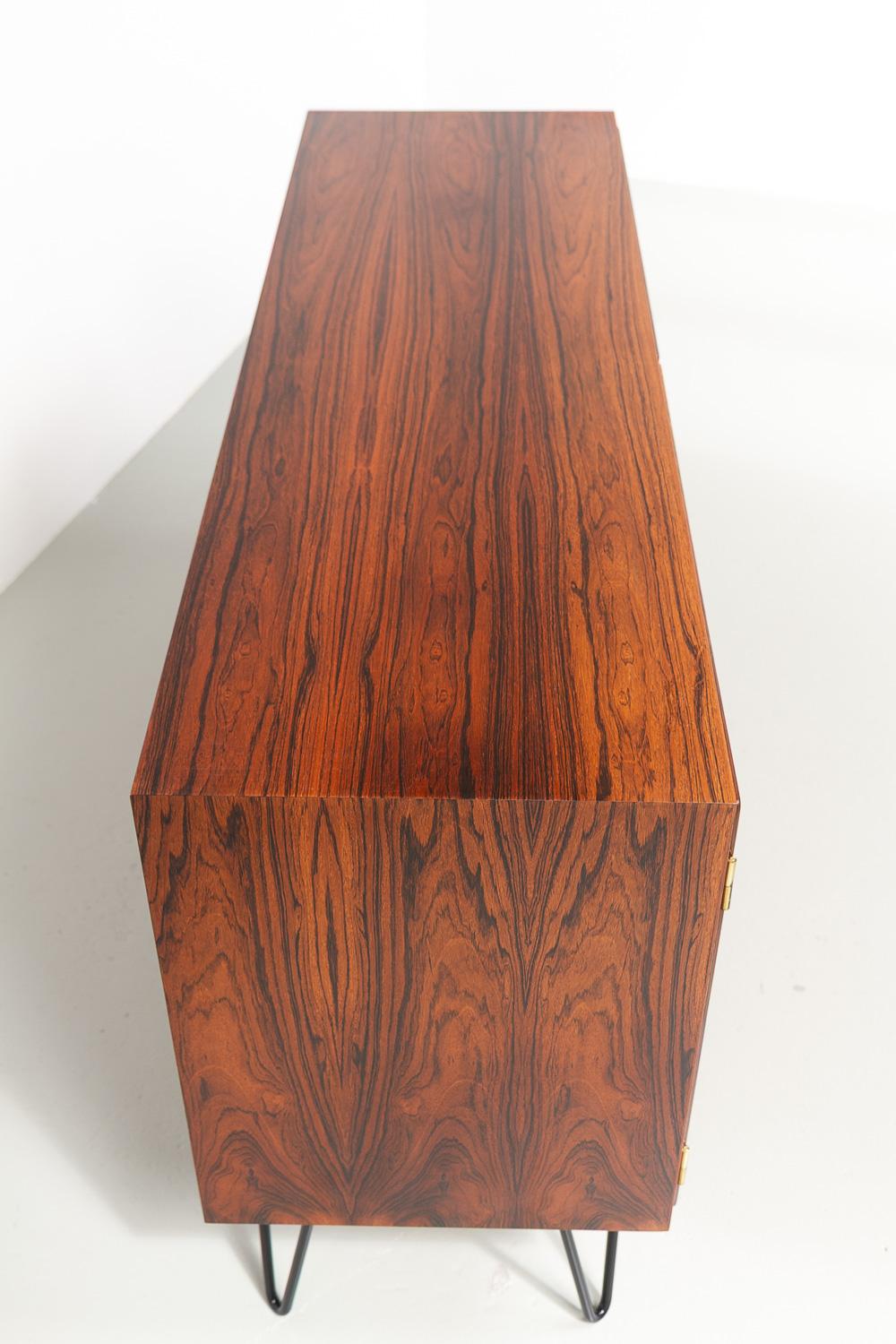 Danish Rosewood Sideboard by Carlo Jensen for Hundevad & Co, 1960s. For Sale 1