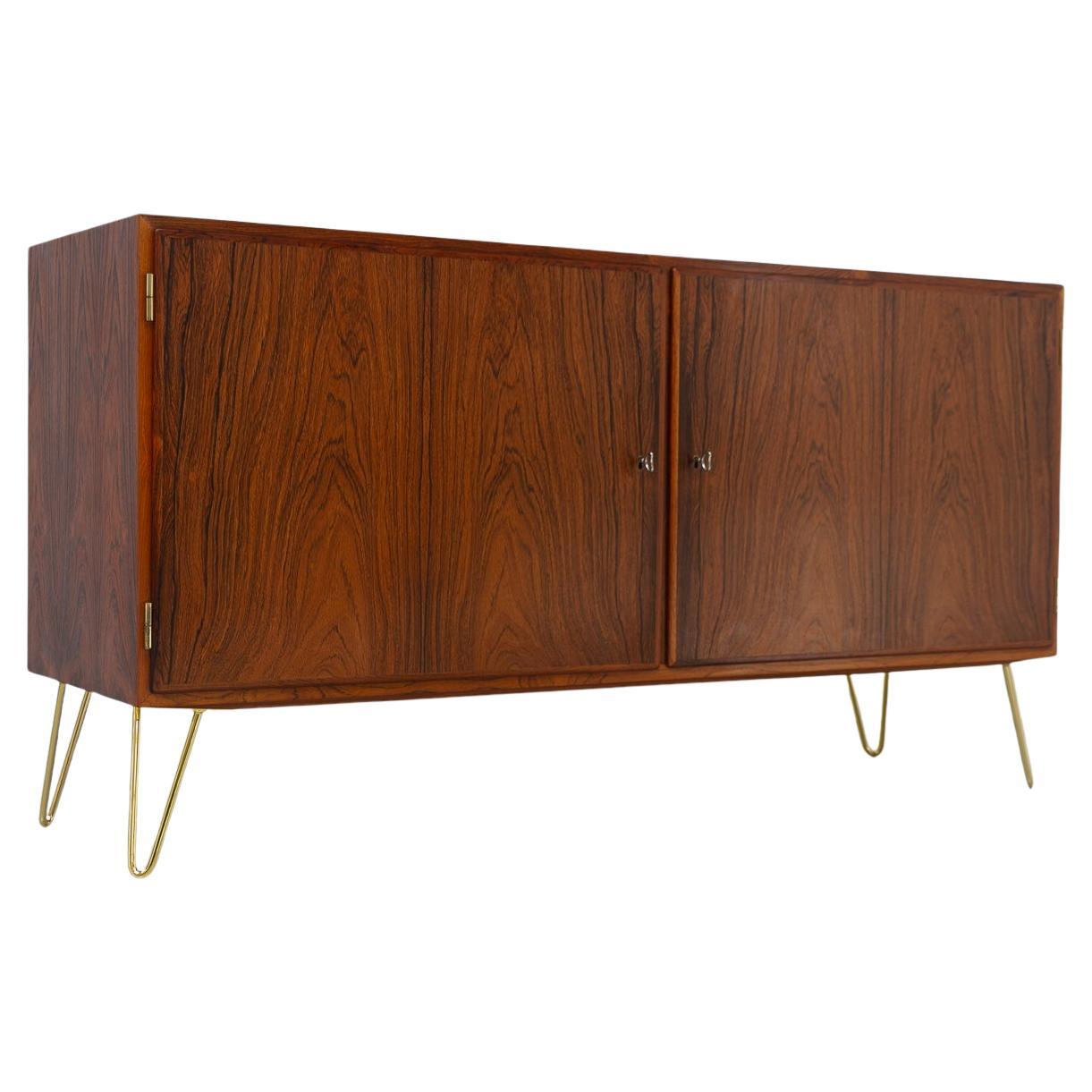 Aparador danés de palisandro de Carlo Jensen para Hundevad & Co, años 60. en venta