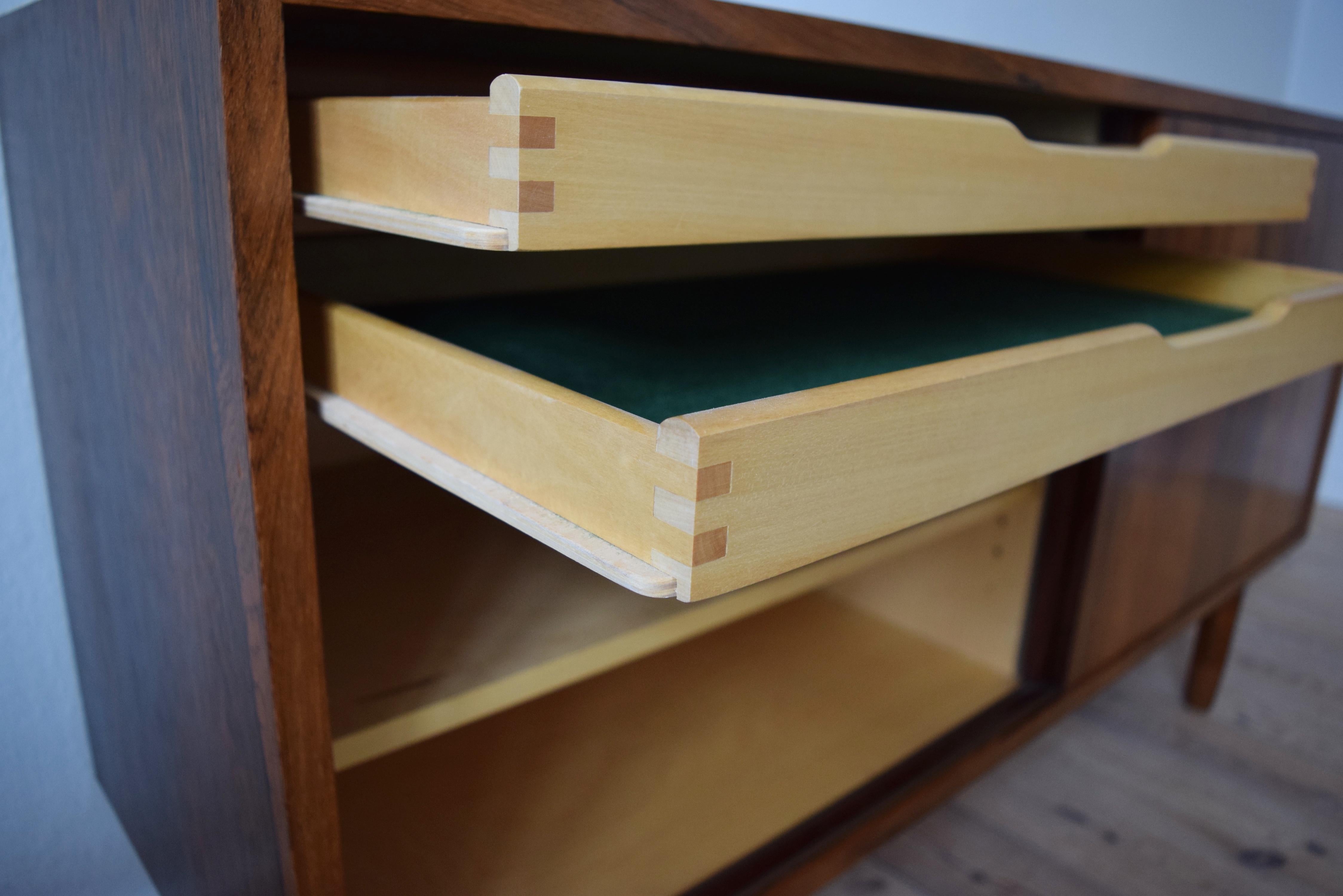 Danish Rosewood Sideboard by Carlo Jensen for Poul Hundevad, 1960s In Good Condition In Nyborg, DK