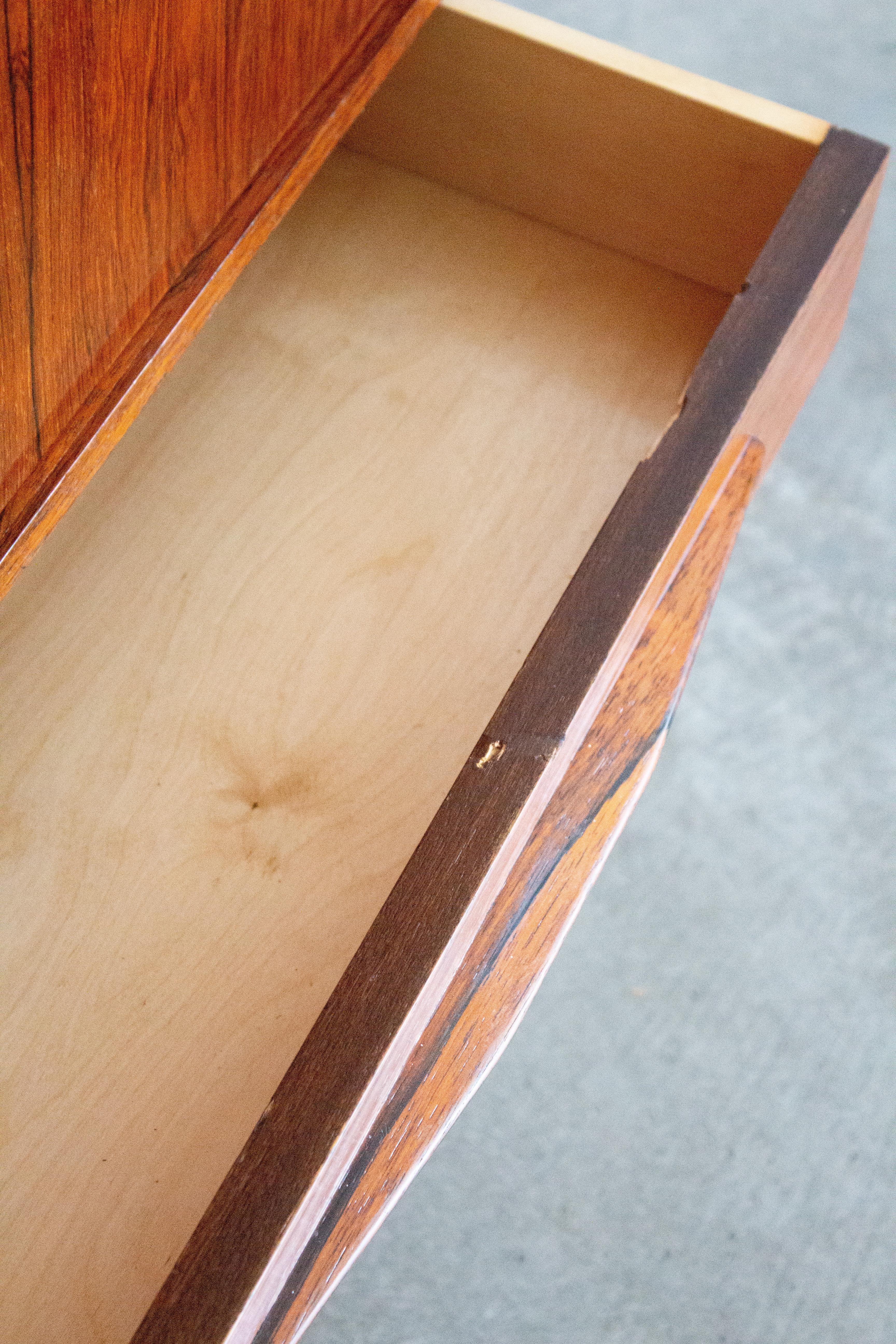 Dänisches palisanderholz-sideboard von e.w. Bach im Angebot 8