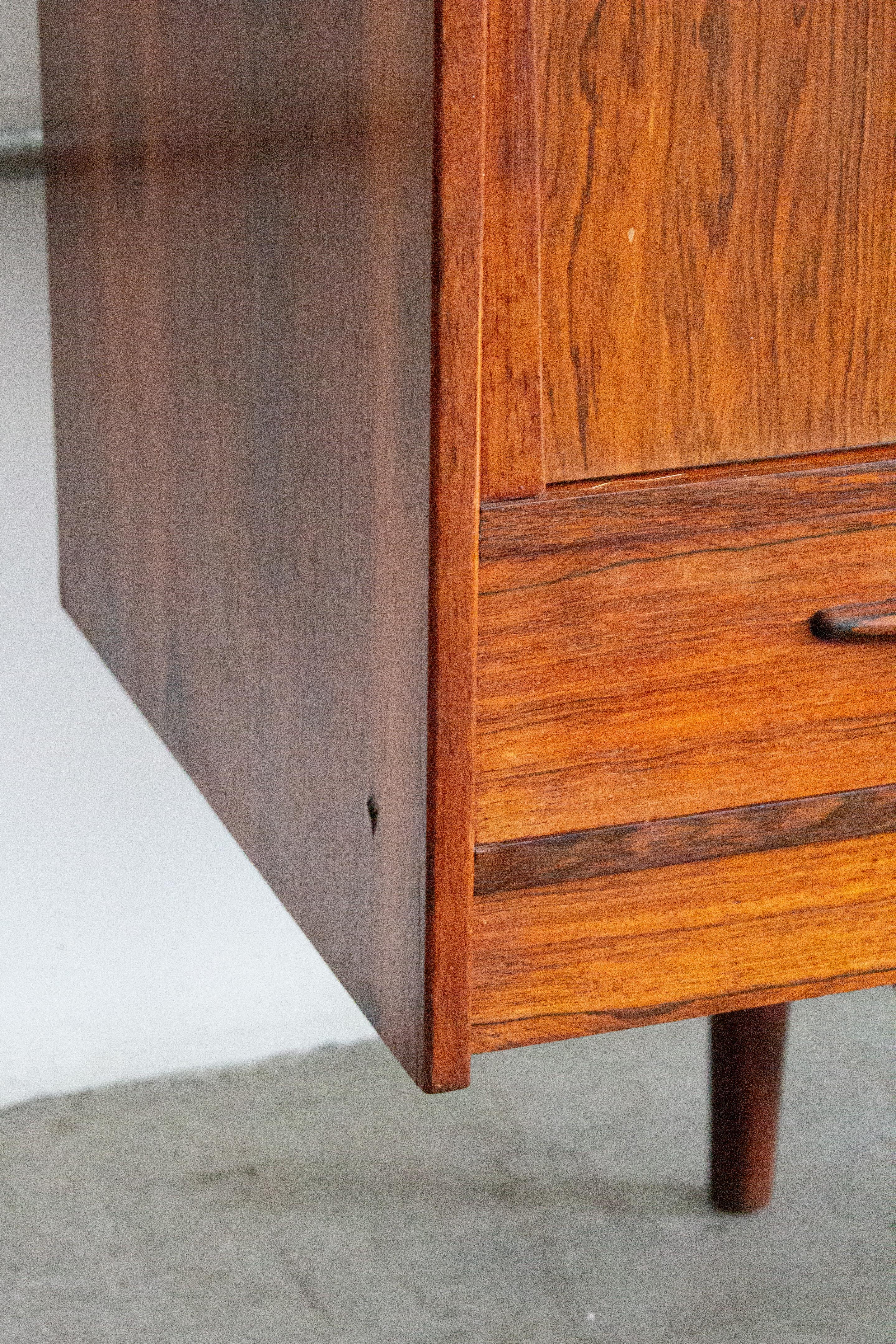Dänisches palisanderholz-sideboard von e.w. Bach im Angebot 13