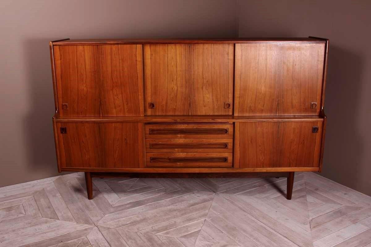 Mid-Century moderno Credenza danese in palissandro di Johannes Andersen in vendita