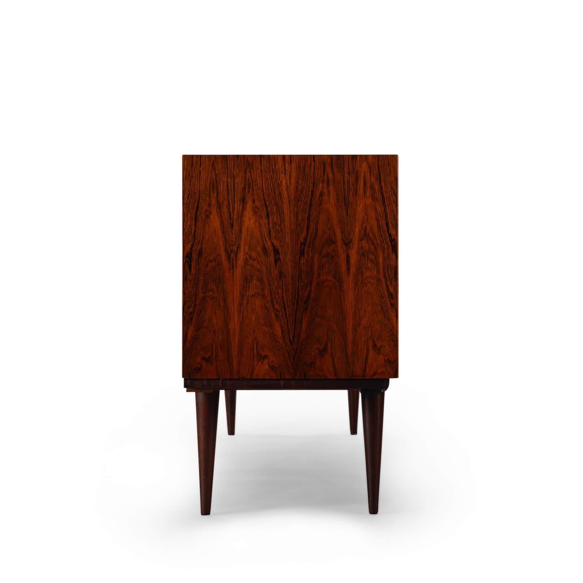 Danish Rosewood Sideboard Model No. 18 by Gunni Omann for Omann Jun, 1960s In Good Condition In Breda, Netherlands