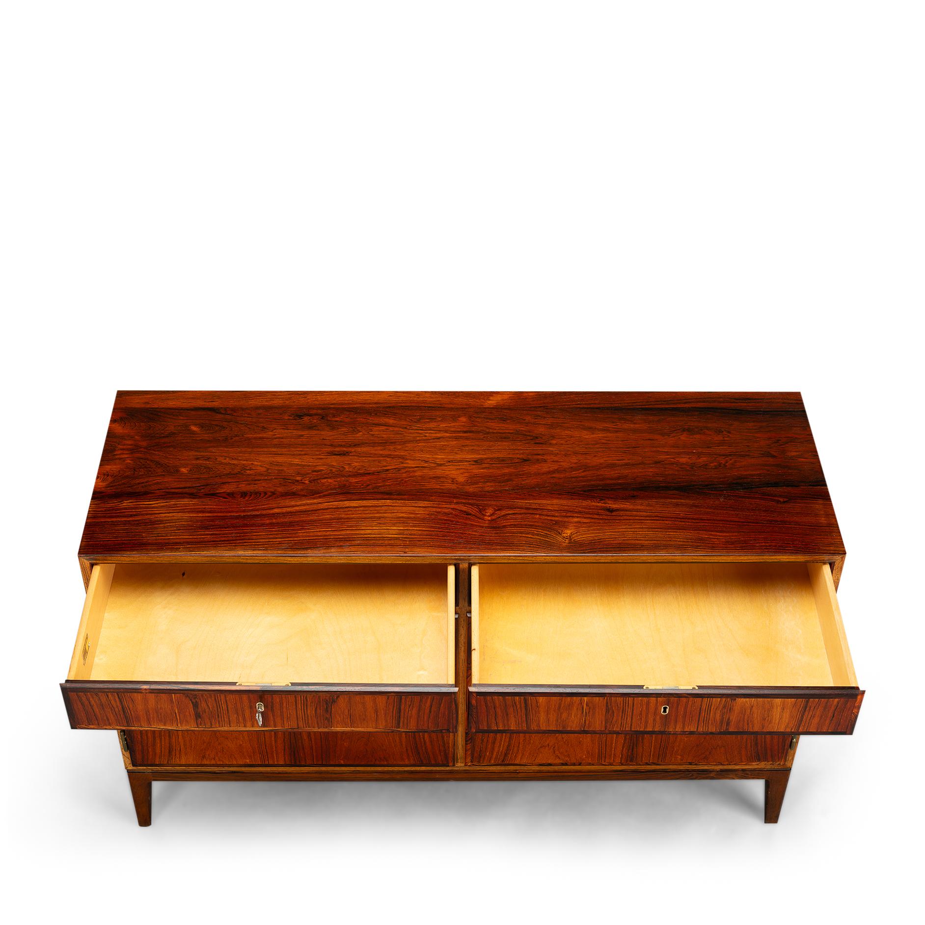Danish Rosewood Sideboard Model No. 5 by Gunni Omann for Omann Jun, 1960s In Good Condition In Breda, Netherlands
