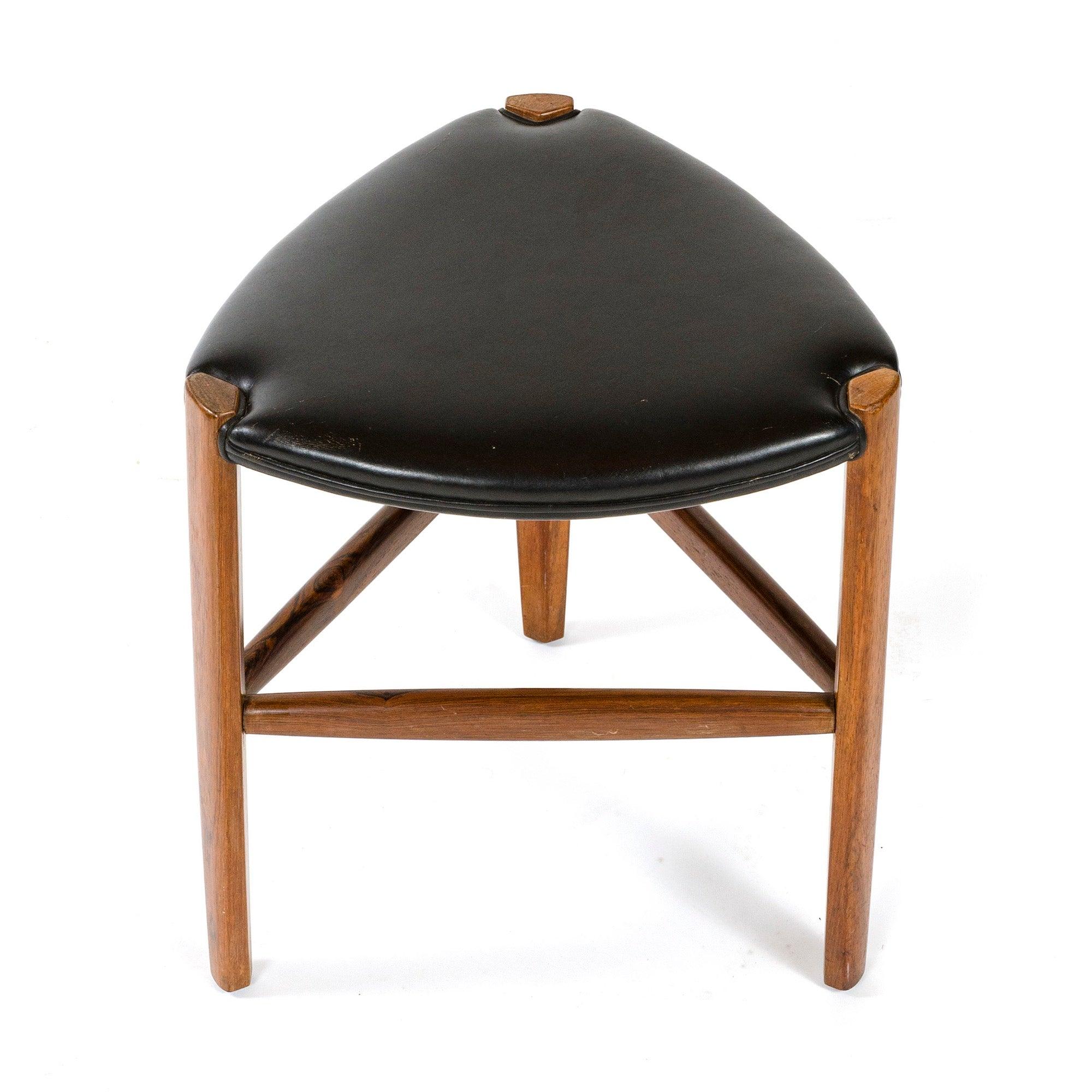 Danois Tabouret danois en bois de rose d'Ole Wanscher/ Attribué à A.J. Iversen / Attrib. en vente