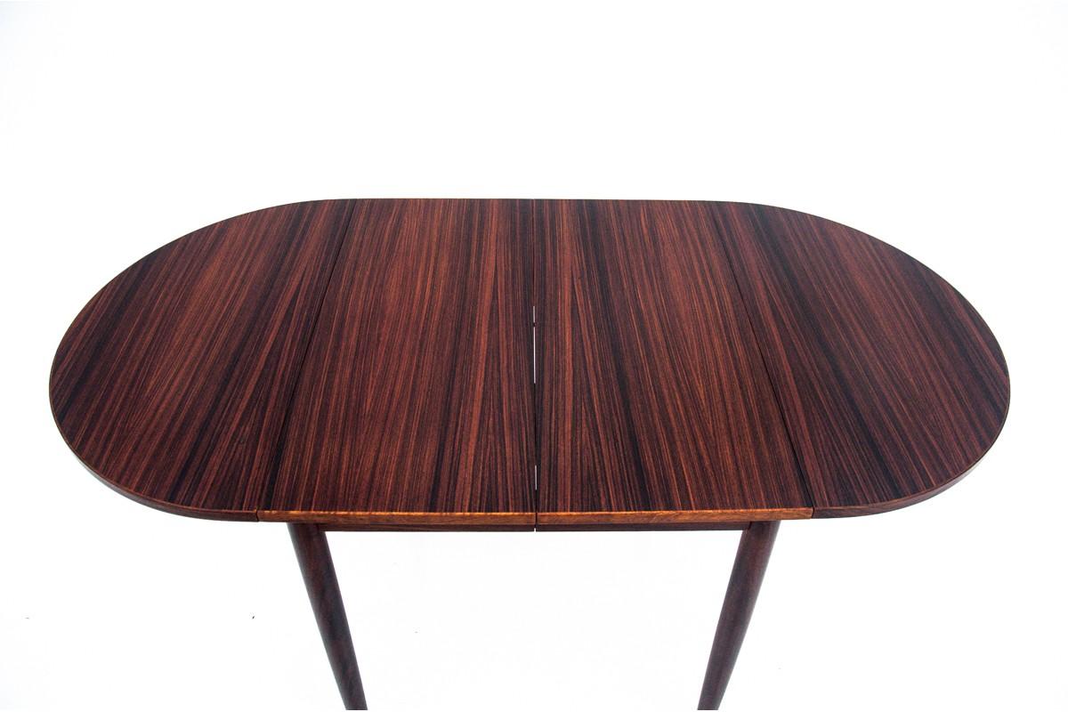 Danish rosewood table, 1960s. For Sale 4