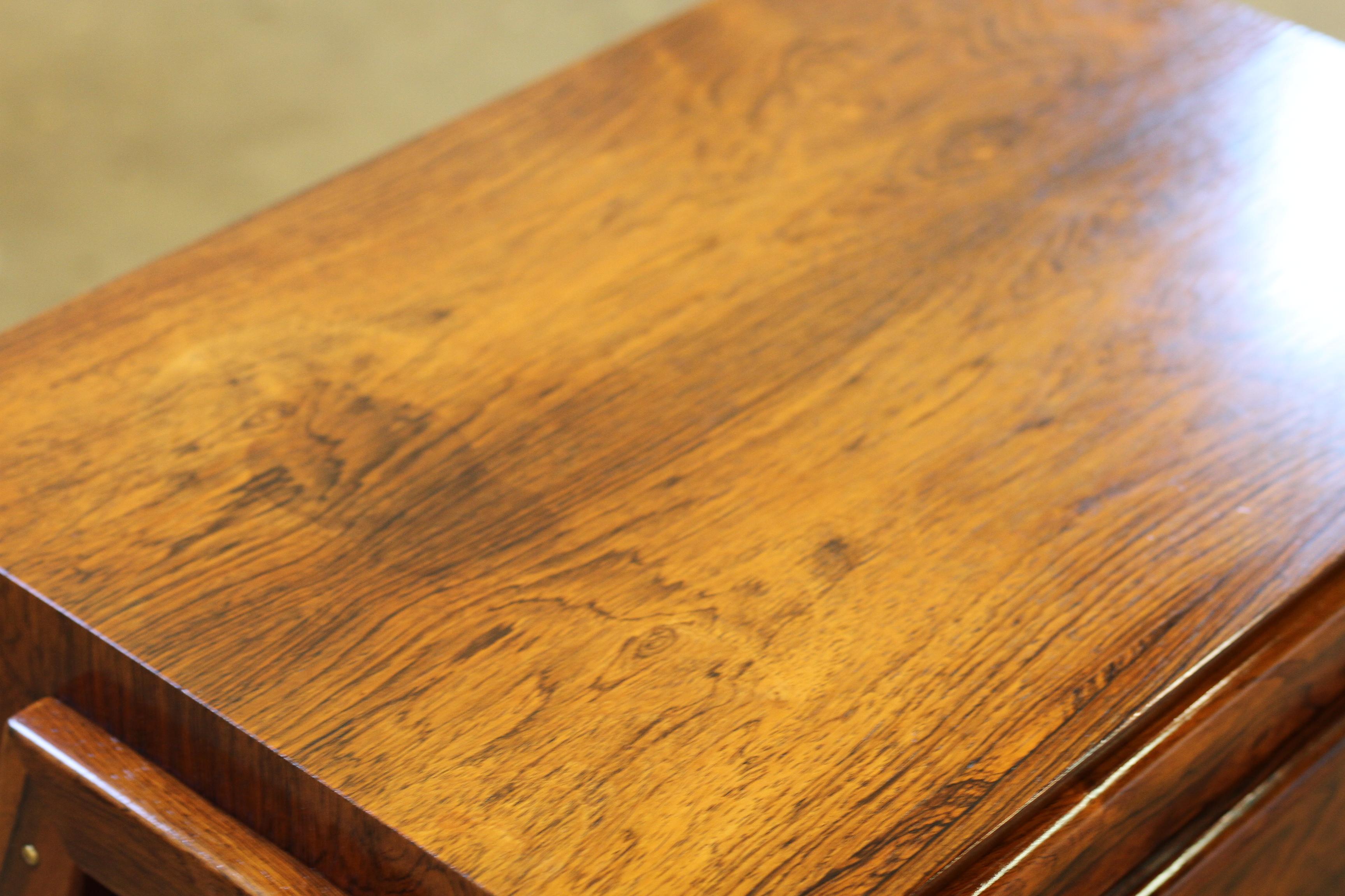 Table danoise en palissandre attribuée à Erling Torvits, Nid de couture, années 1960 Danemark en vente 2