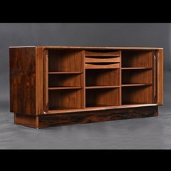Dänisches Palisander-Tambour-Credenza von Bernhard Pedersen & Son mit bearbeiteter Rückseite