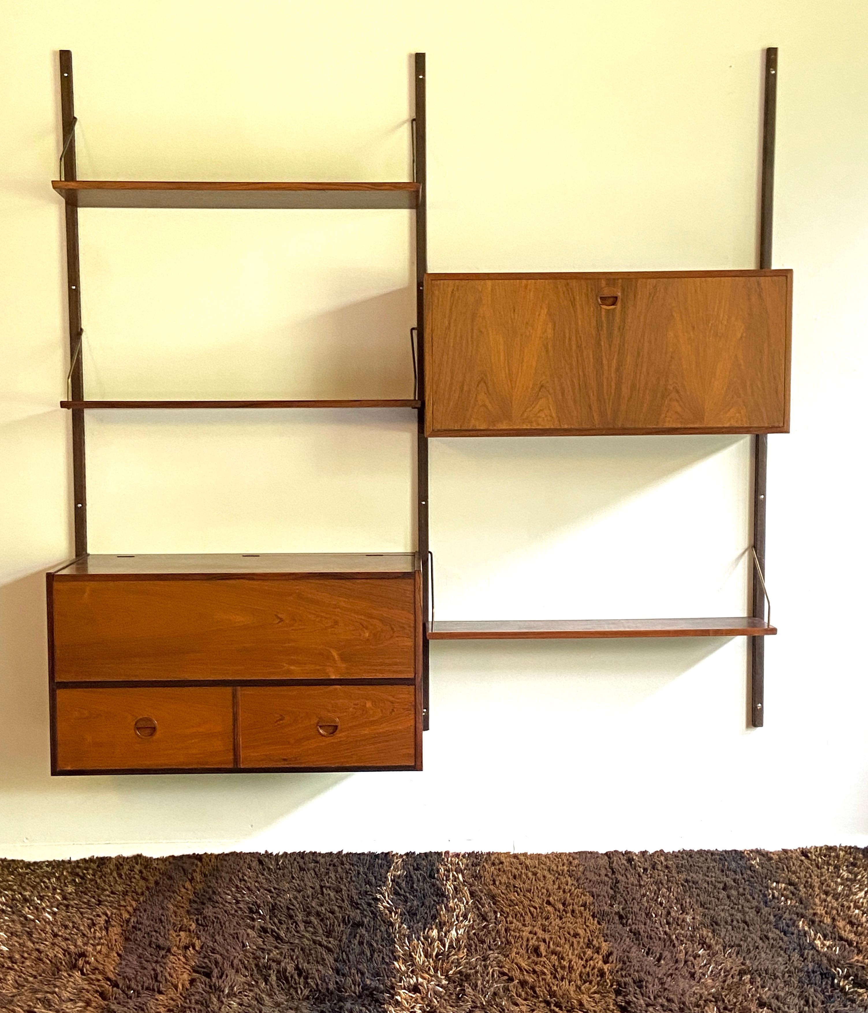 Scandinavo moderno Parete attrezzata in palissandro danese di Hansen & Guldborg in vendita