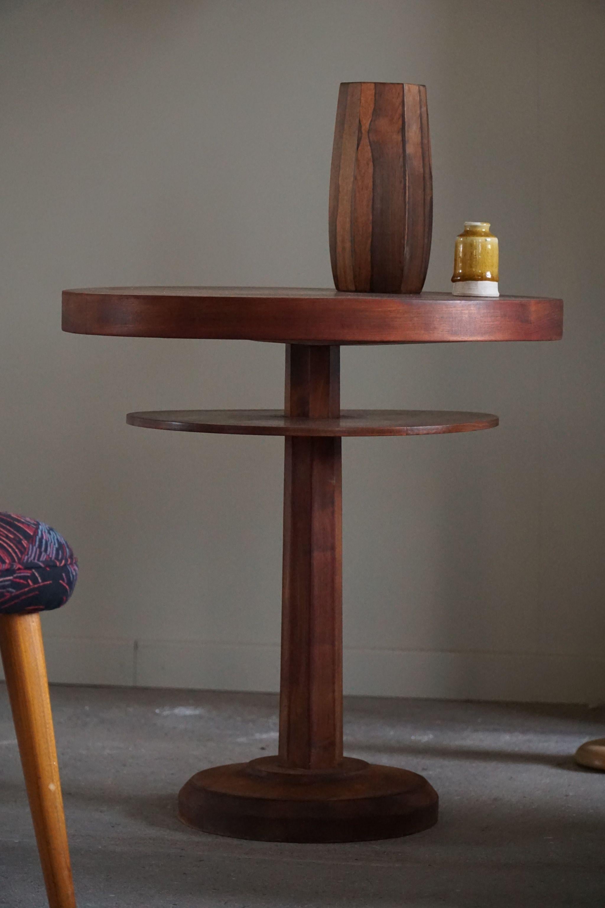 Danish Round Art Deco Side Table / Coffee Table in Teak, Made in 1940s 4