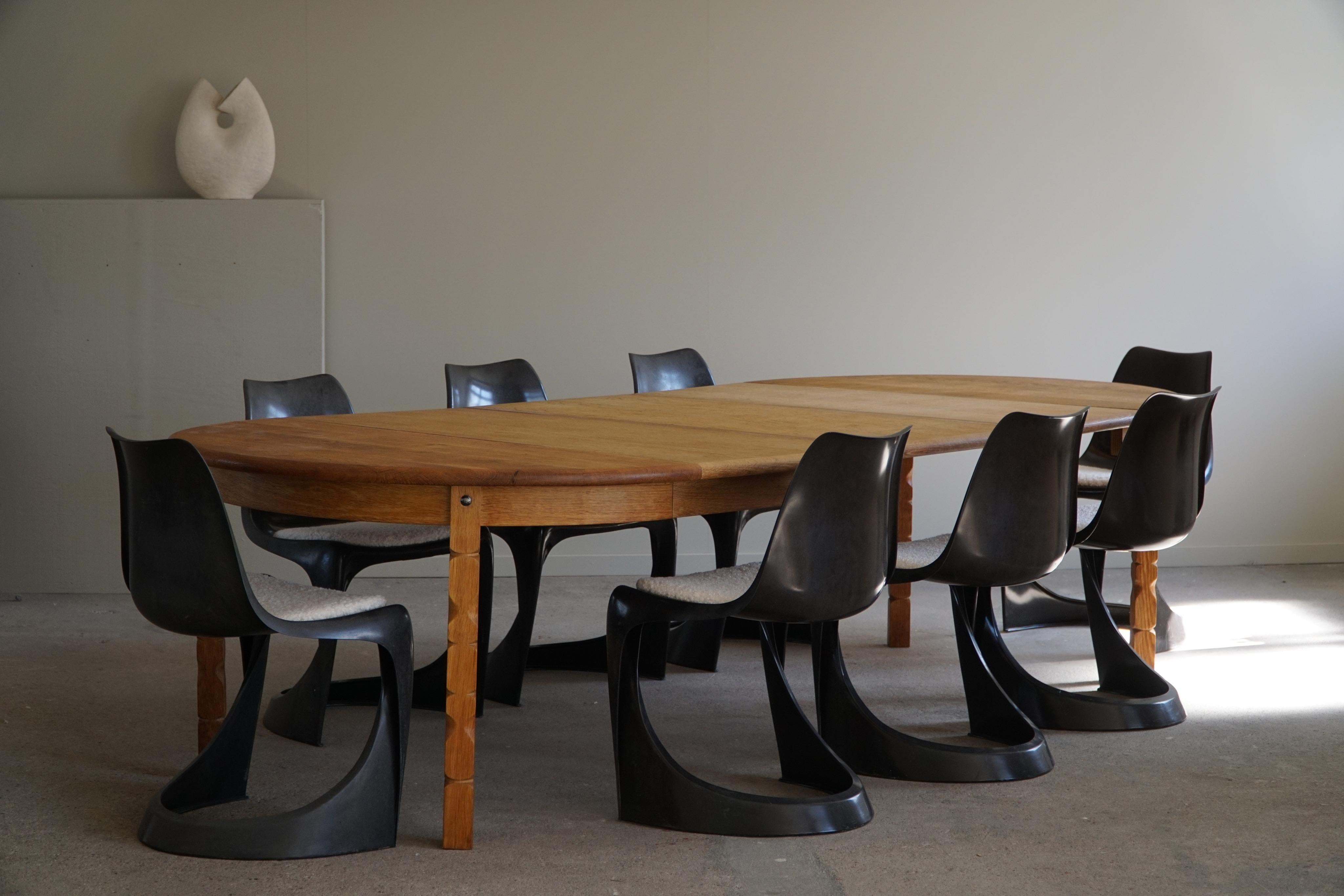 Danish Round Dining Table in Solid Oak with Three Extensions ...