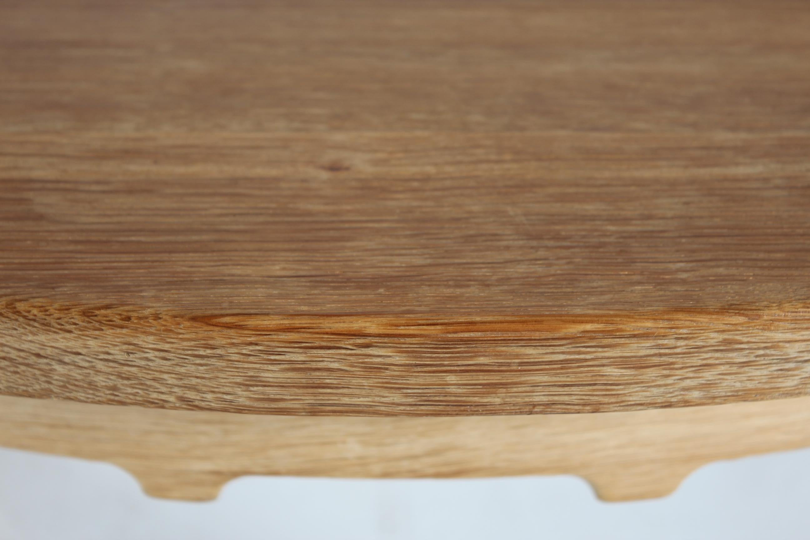 Veneer Danish Round Extendable Dining Table of Oak in Henning  Kjærnulf Style Ø 120 cm For Sale