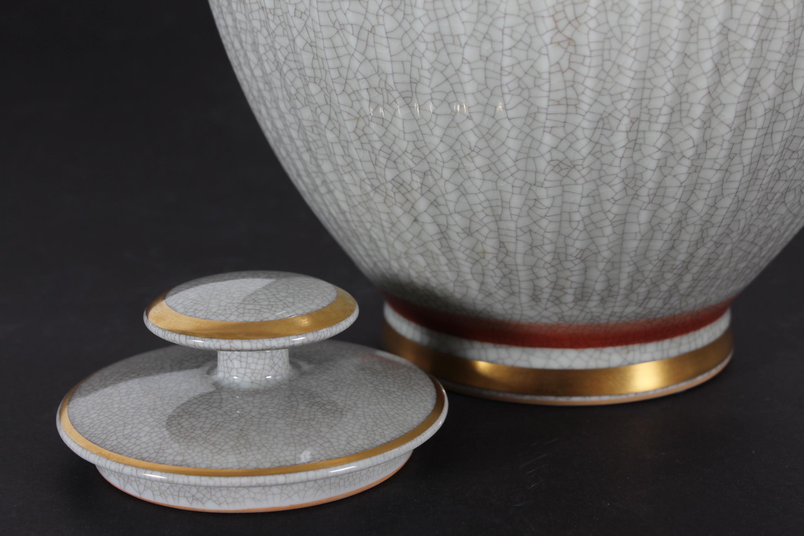 XX secolo Grande vaso con coperchio in porcellana danese Royal Copenhagen con smalto craclè 1950 in vendita