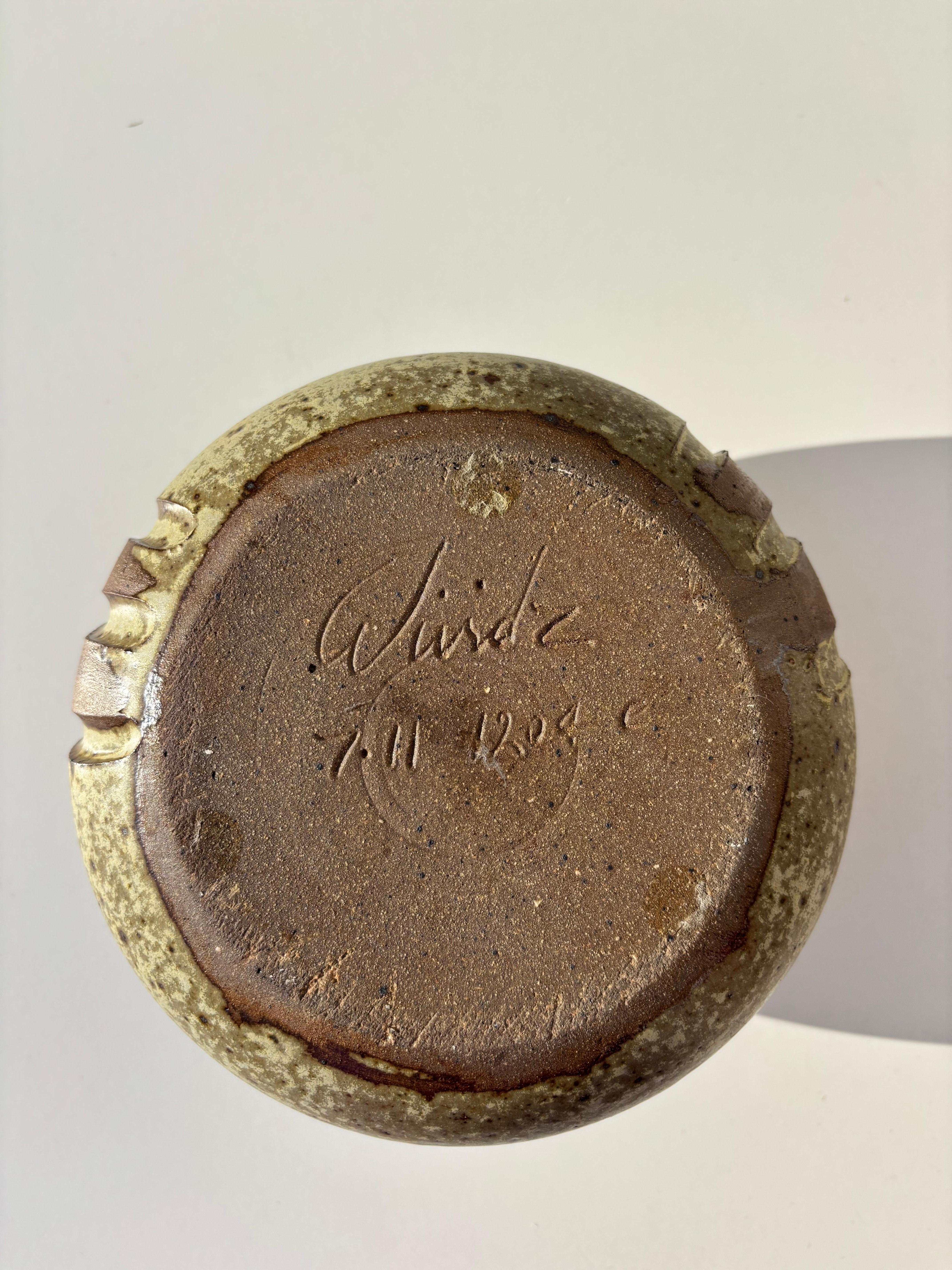 Dänische rustikale erdfarbene Steinzeugvase oder Kerzenständer, 1970er Jahre im Angebot 1