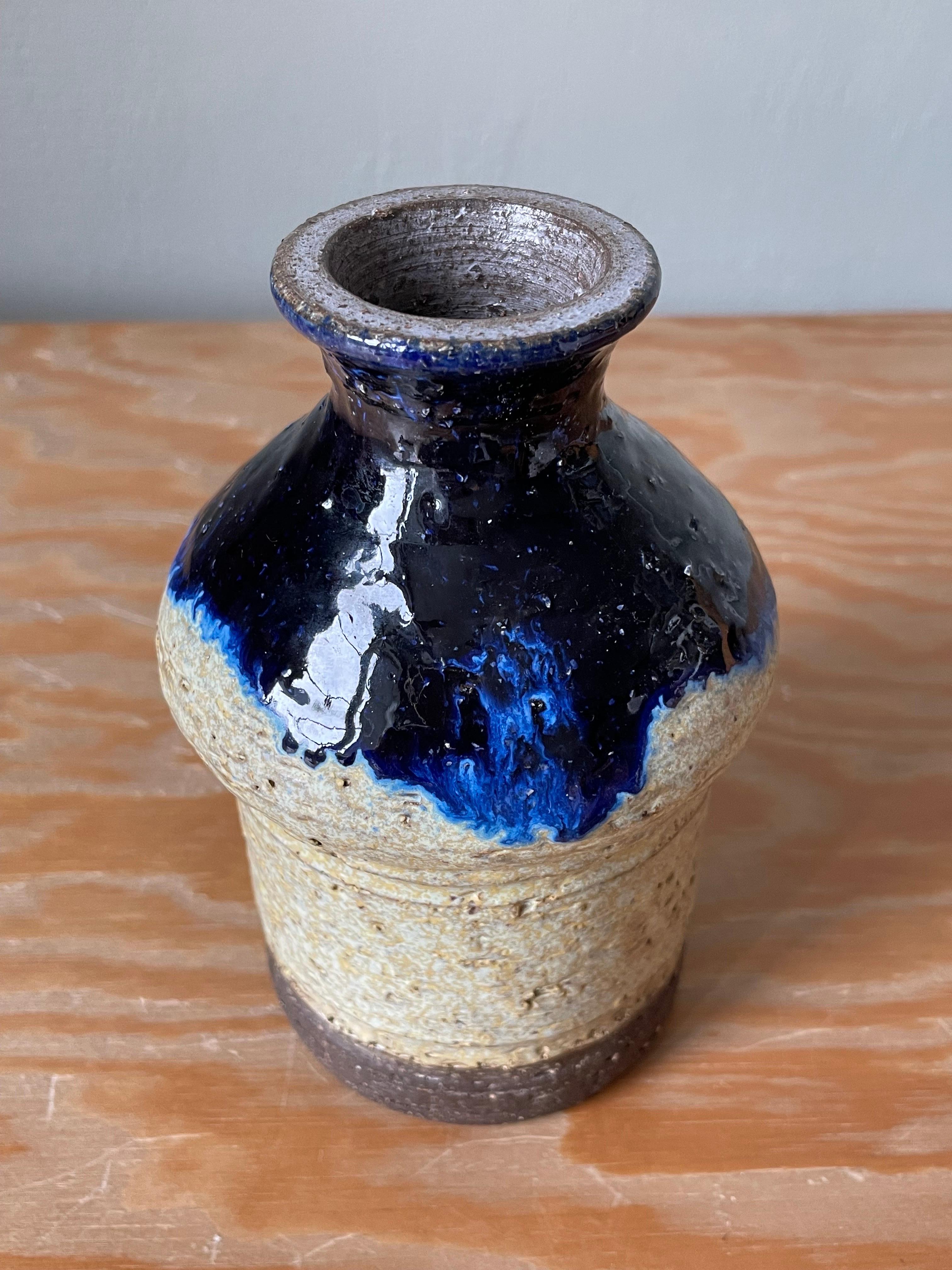 Danish Rustic Stoneware Blue Glaze Vase, 1960s For Sale 4
