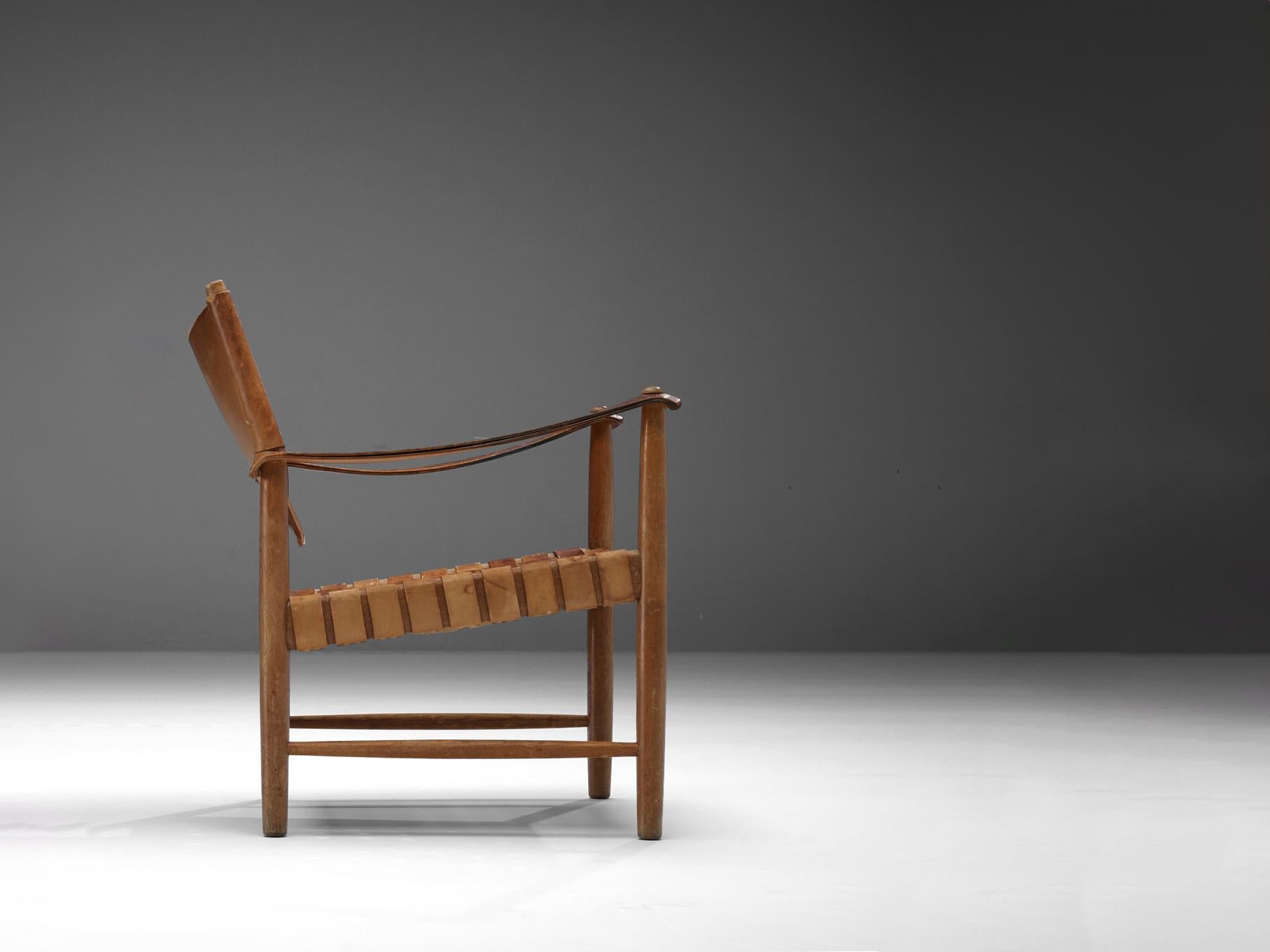 Danish Safari Chair in Cognac Leather and Oak 2