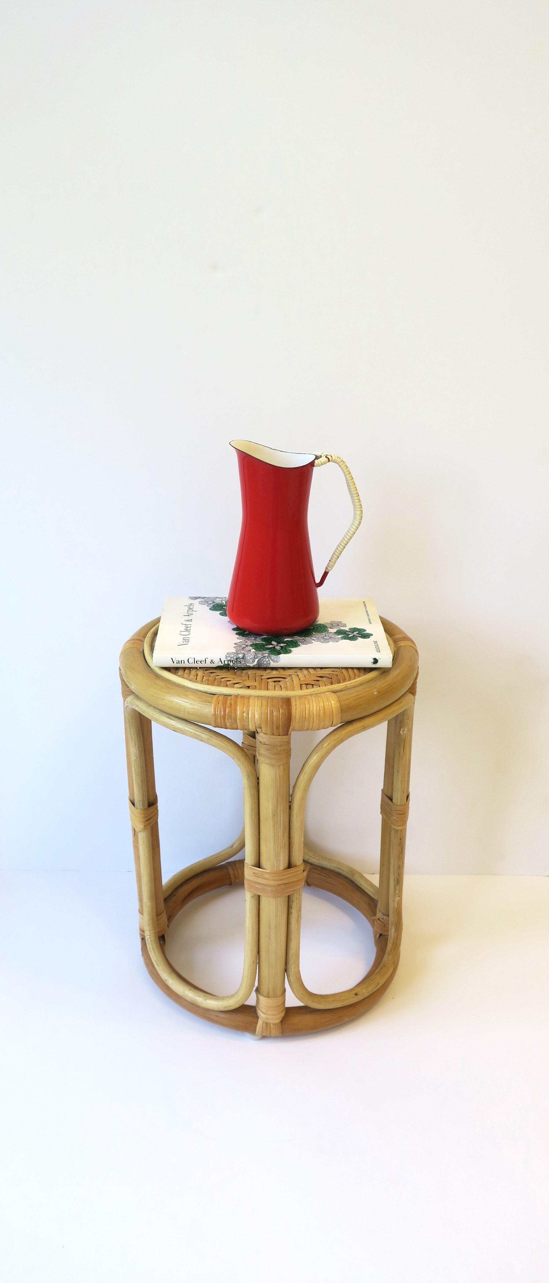 Dansk Danish Scandinavian Modern Red Enamel and White Wicker Handle Pitcher In Good Condition In New York, NY