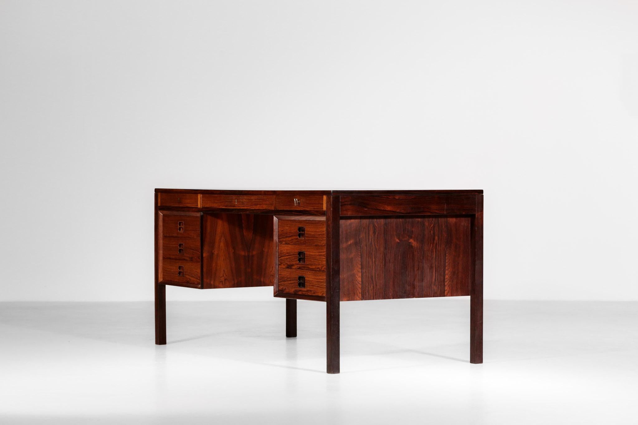 Danish Scandinavian Rosewood Desk by Arne Vodder Vintage Midcentury Design, 1960 5