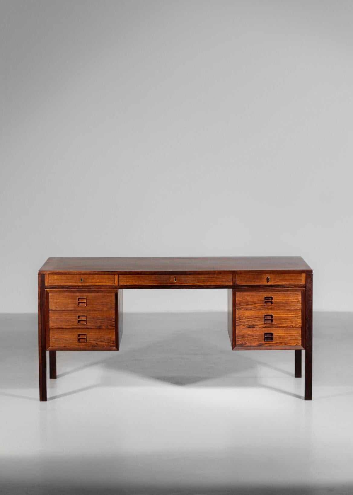 Scandinavian Modern Danish Scandinavian Rosewood Desk by Arne Vodder Vintage Midcentury Design, 1960