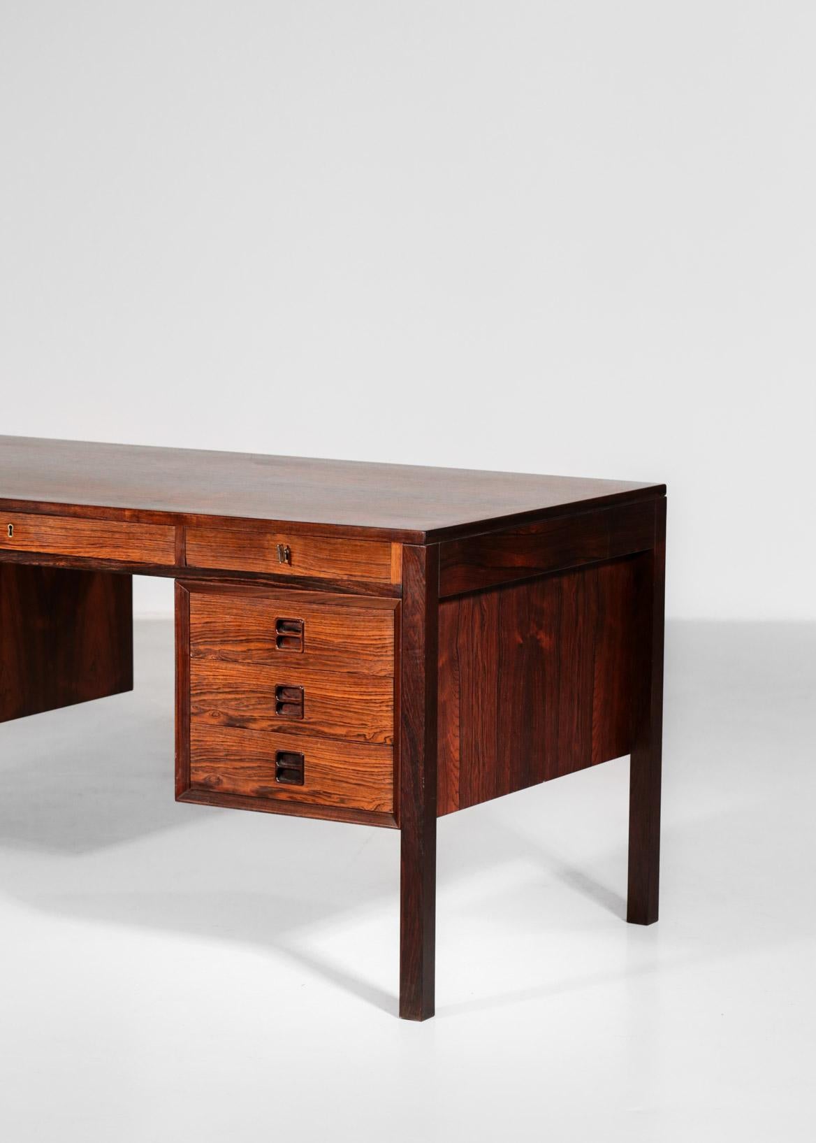 Danish Scandinavian Rosewood Desk by Arne Vodder Vintage Midcentury Design, 1960 2