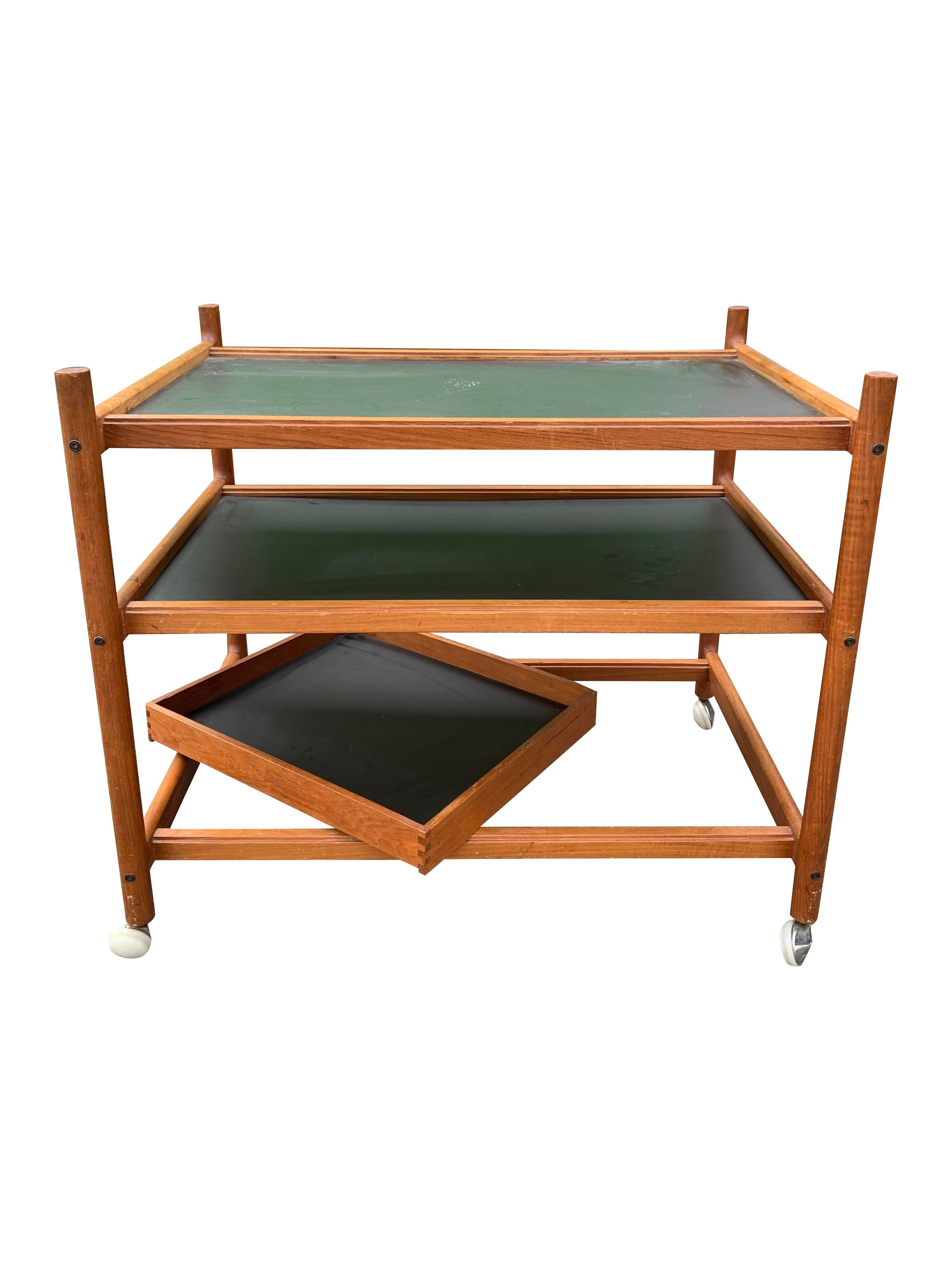 Carrito de Té o Bar Escandinavo Danés de Madera de Teca con Bandeja de Servicio Extraíble en venta 5