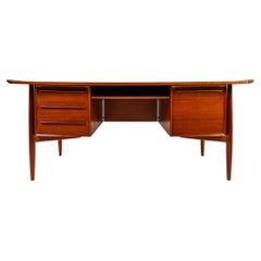 Danish Sculpted Executive Desk by Arne Vodder for H.P. Hansen, Denmark, c. 1960s