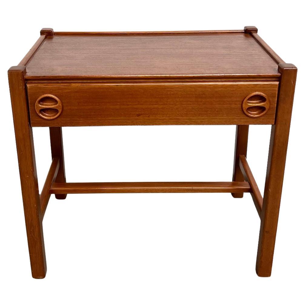 Danish Sculpted Teak Nightstand, Arne Wahl Iversen en vente
