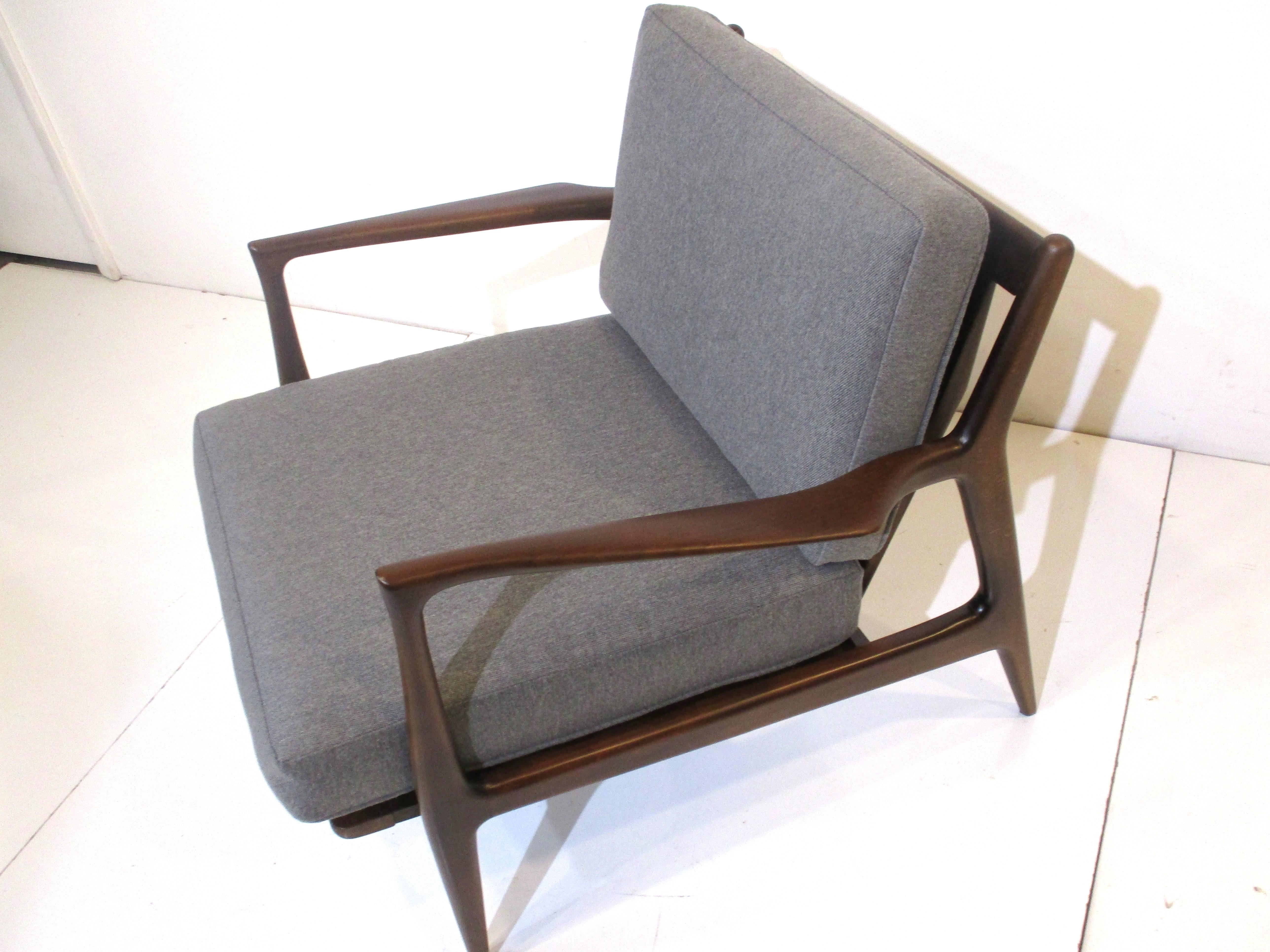 Danish Sculptural lounge Chair by I.B. Kofod Larsen 5