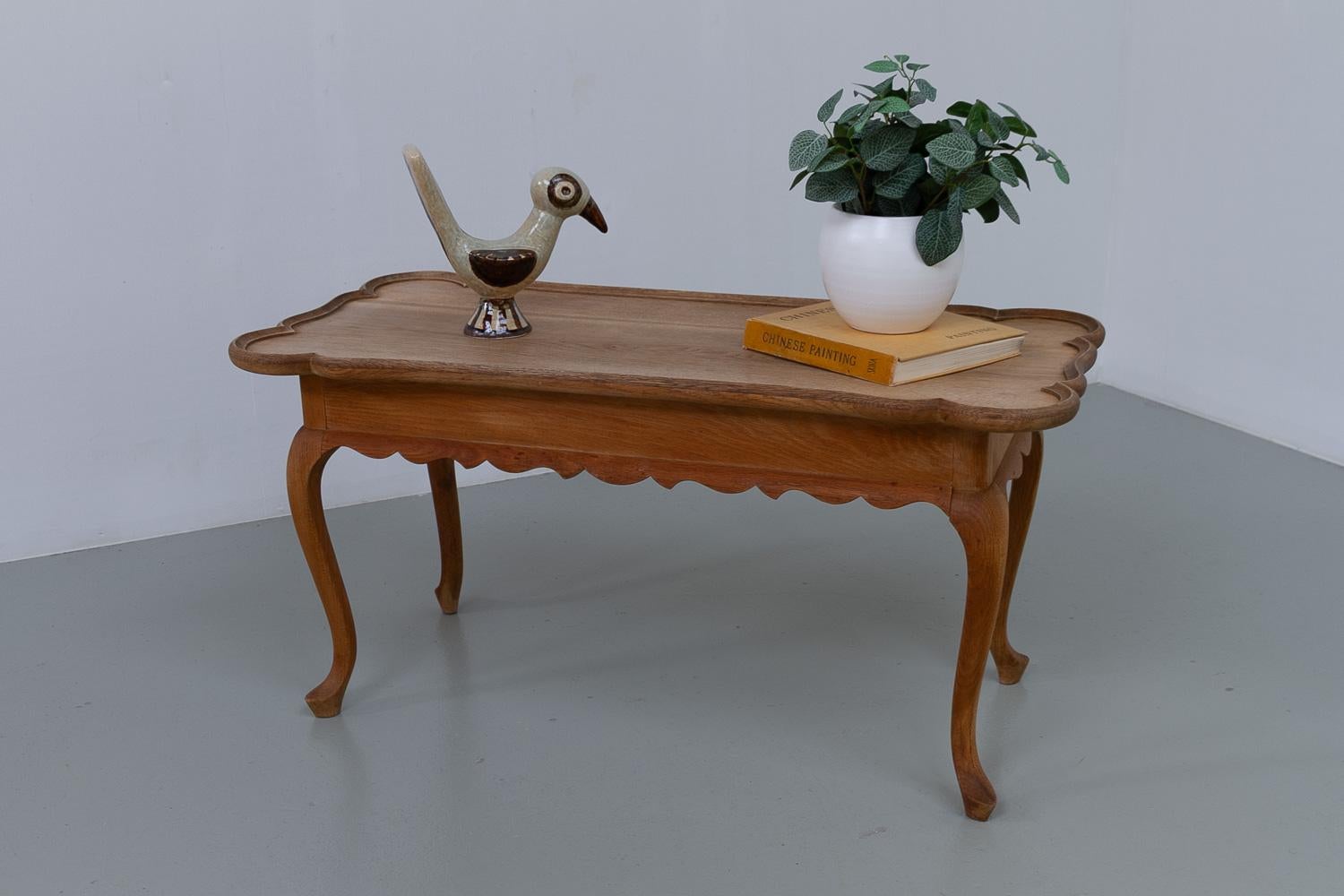 Danish Sculptural Solid Oak Coffee Table by Frits Henningsen, 1940s. For Sale 13