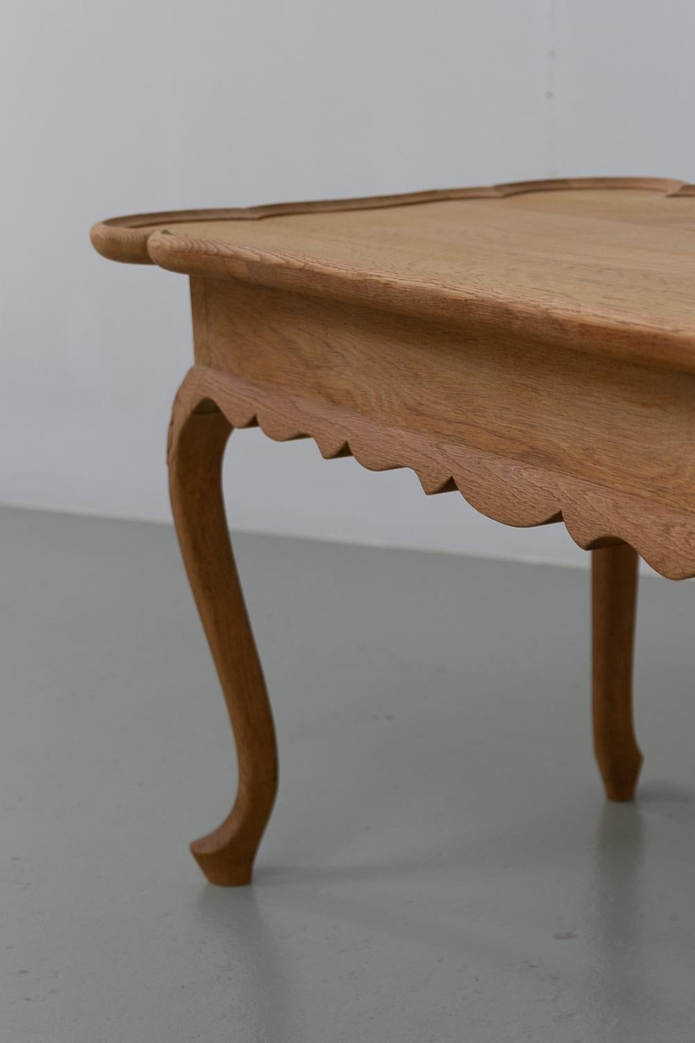 Mid-20th Century Danish Sculptural Solid Oak Coffee Table by Frits Henningsen, 1940s. For Sale