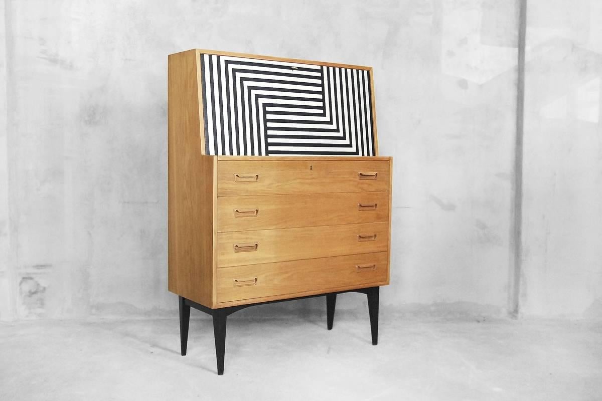 Danish Secretaire with Labyrinth Pattern by Arne Wahl Iversen for Vinde, 1960s 4