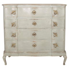 Commodes and Chests of Drawers
