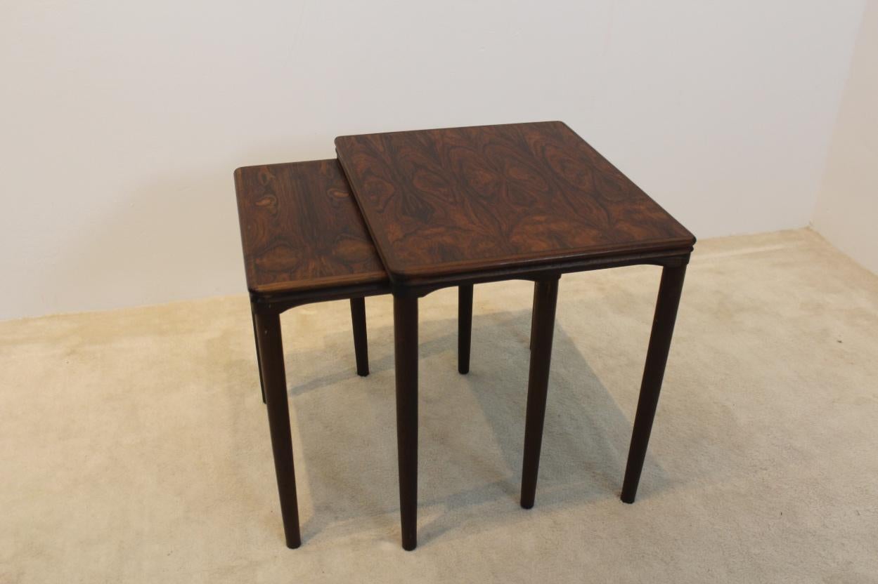 Chêne Ensemble danois de tables gigognes en Oak foncé par E.W. Bach pour Møbelfabrikken Toften, 1960 en vente