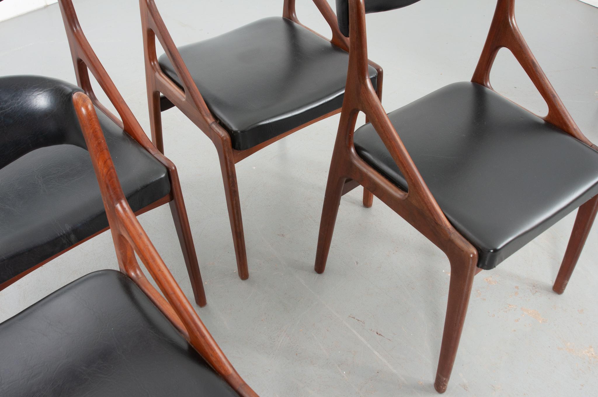 Danish Set of 4 Mid Century Dining Chairs 2