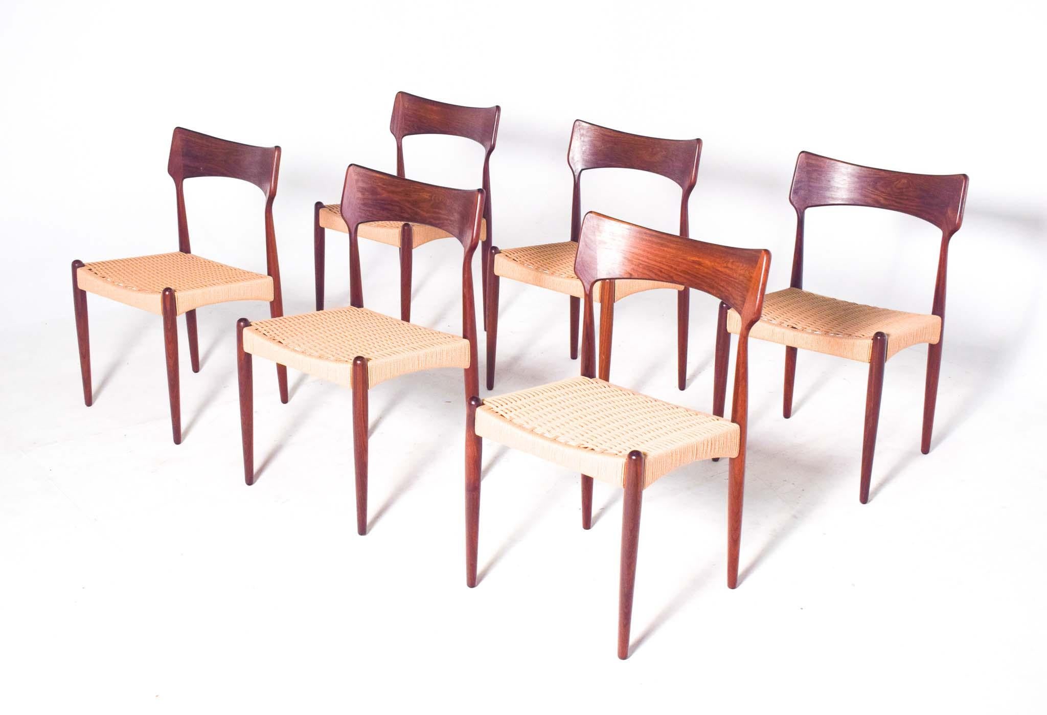 Mid-Century Modern Danish Set of 6 Dining Chairs Produced by Bernhard Pedersen & Son, 1960s For Sale