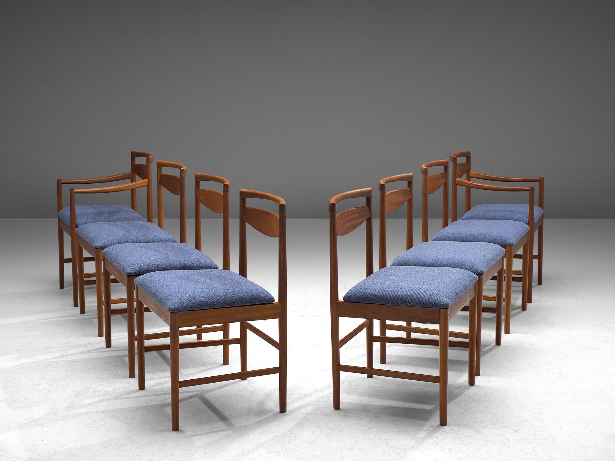 Set of 8 dining chairs, teak and fabric, Denmark, 1960s

Stunning set of dining chairs with striking backrests. The set consists of two armchairs and six chairs without arms. The model is angular and modest as it is build up in mainly horizontal and