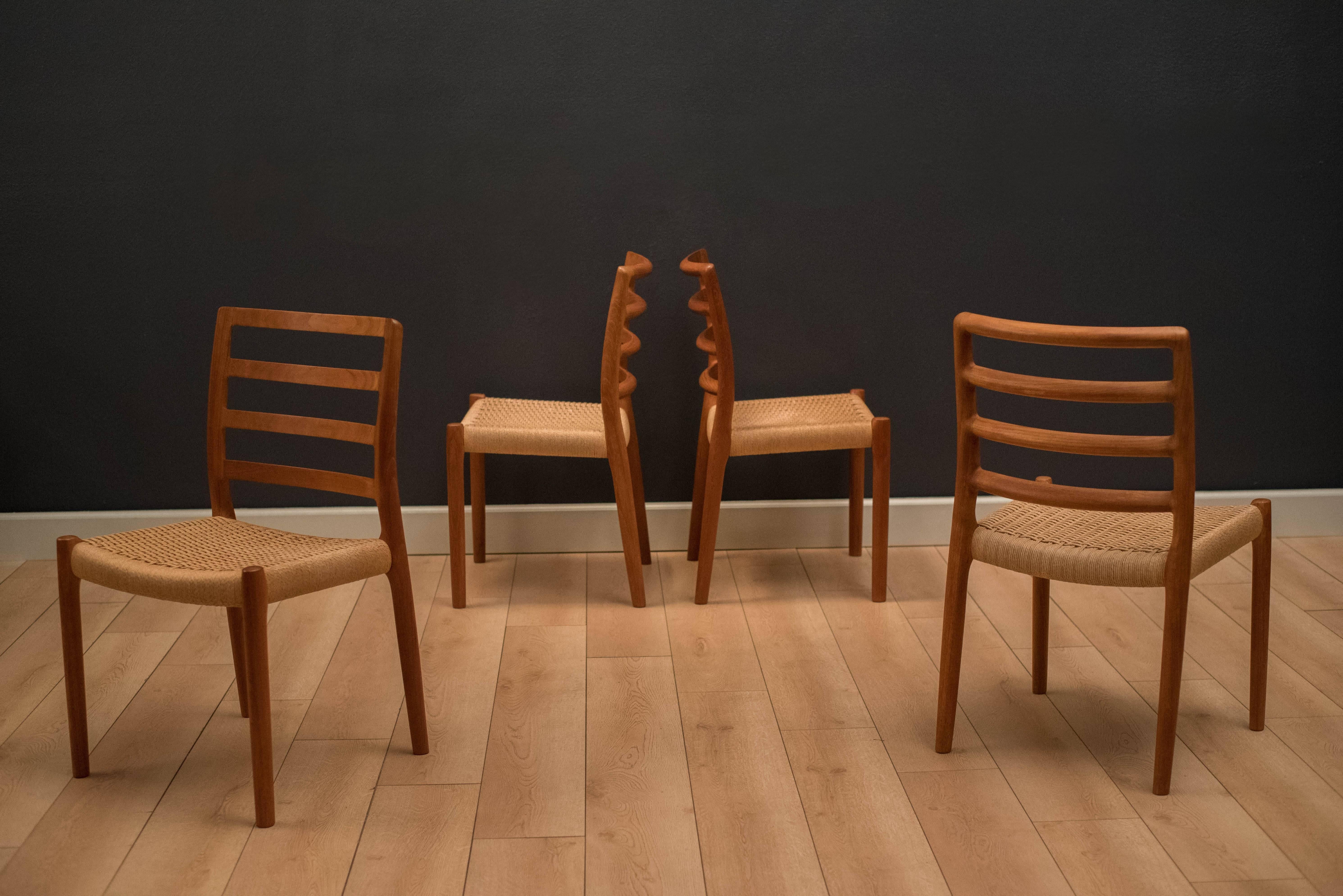 Danish Set of Eight Teak Moller Dining Chairs Model 85 In Good Condition In San Jose, CA